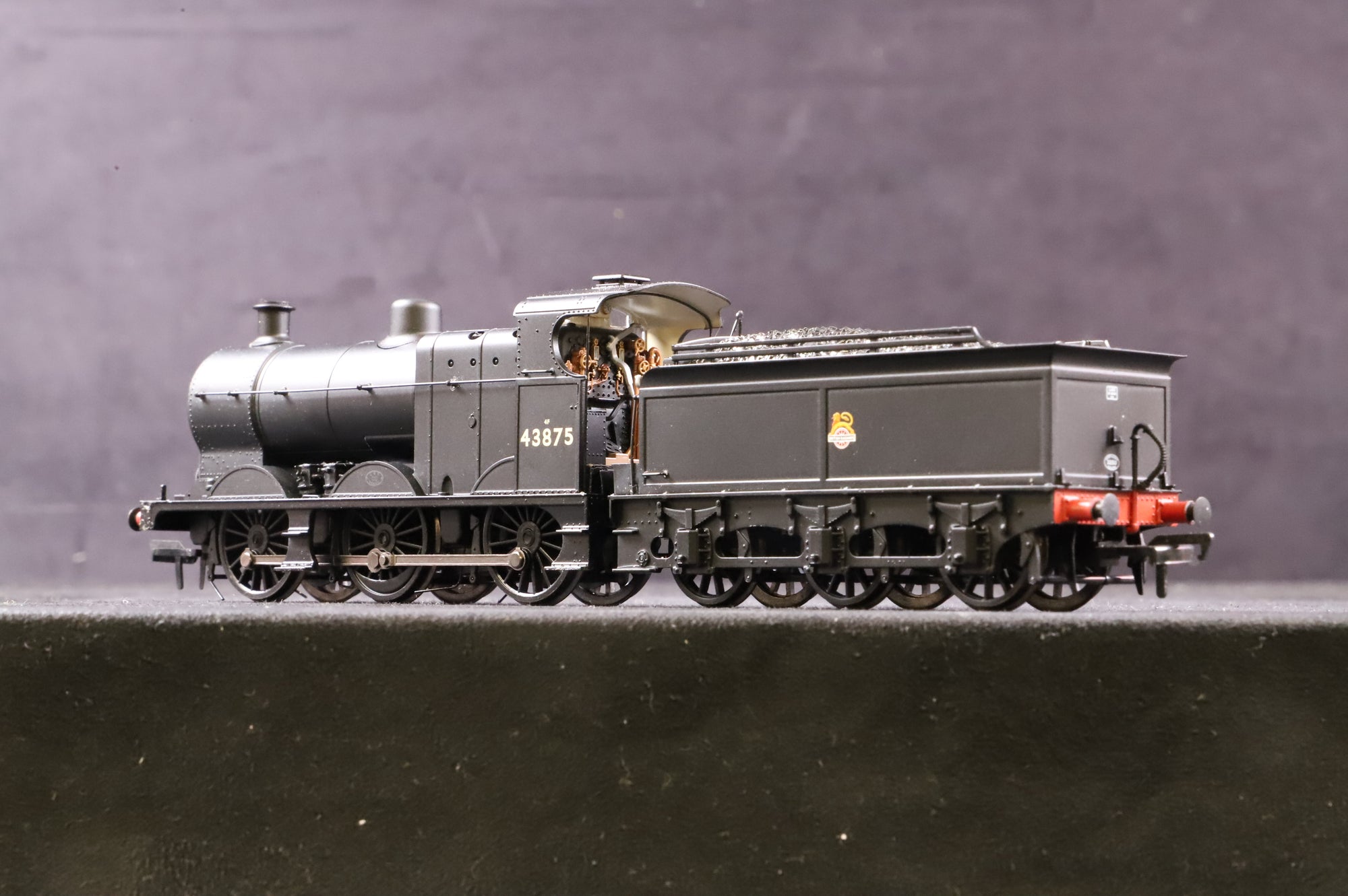 Bachmann OO 31-881 Class 4F 0-6-0 '43875' BR Black E/C