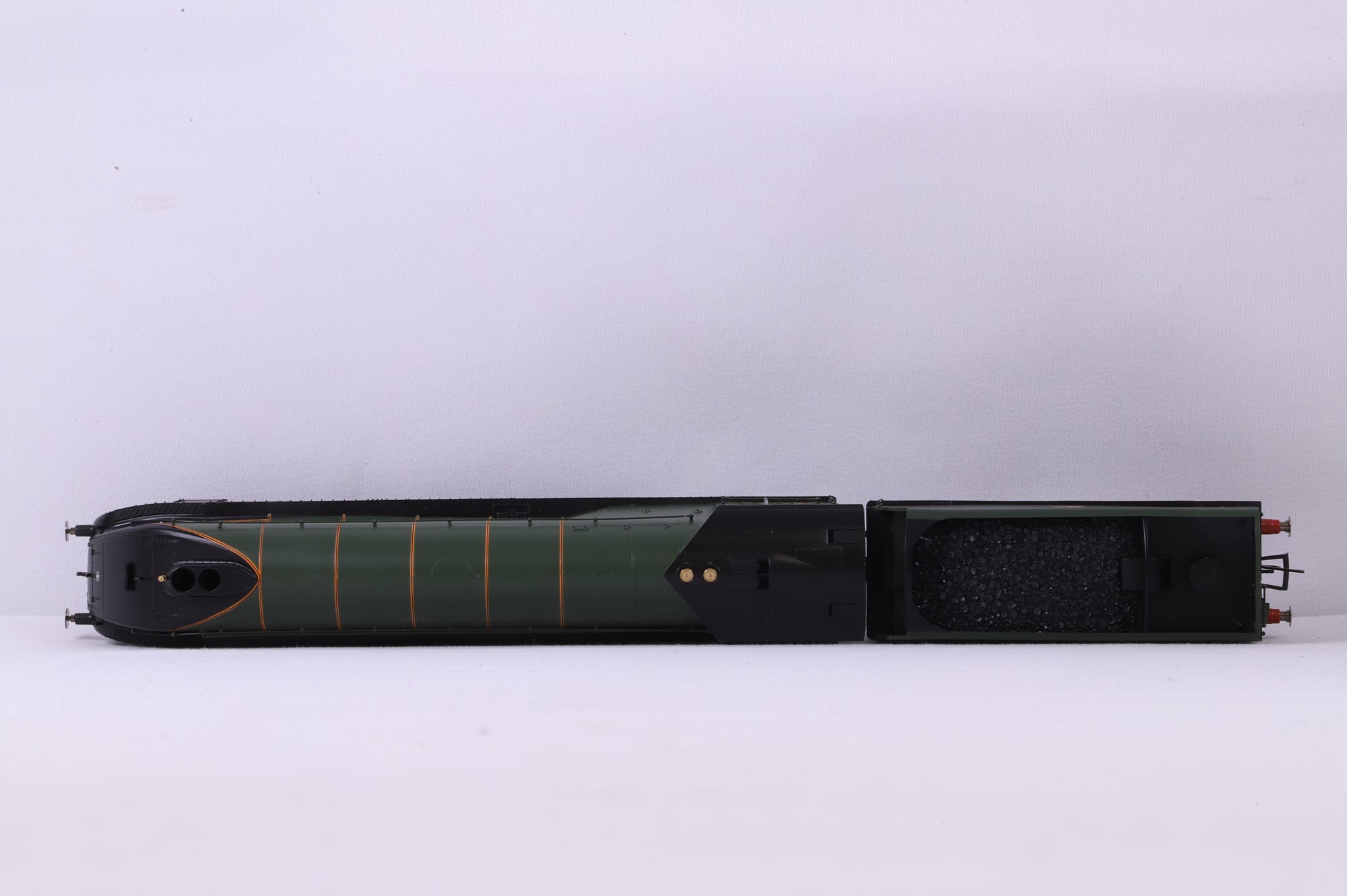 Hornby OO R3844 Rebuilt Class W1 60700 in Lined BR Green w/ Early Crests