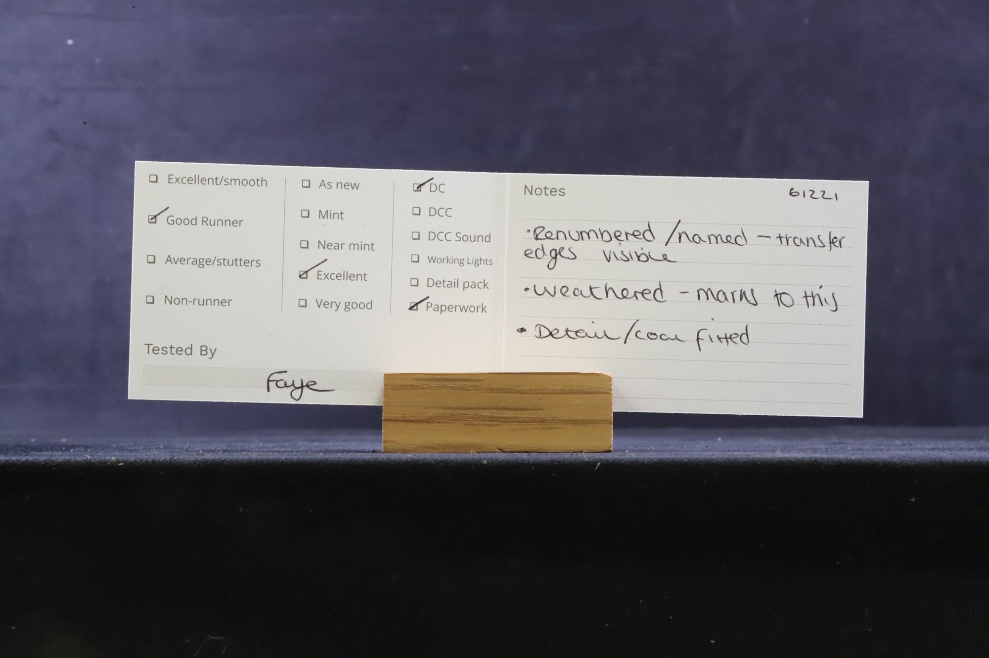 Bachmann OO 31-714 Class B1 '61221' BR Lined Black E/C Renumbered & Weathered