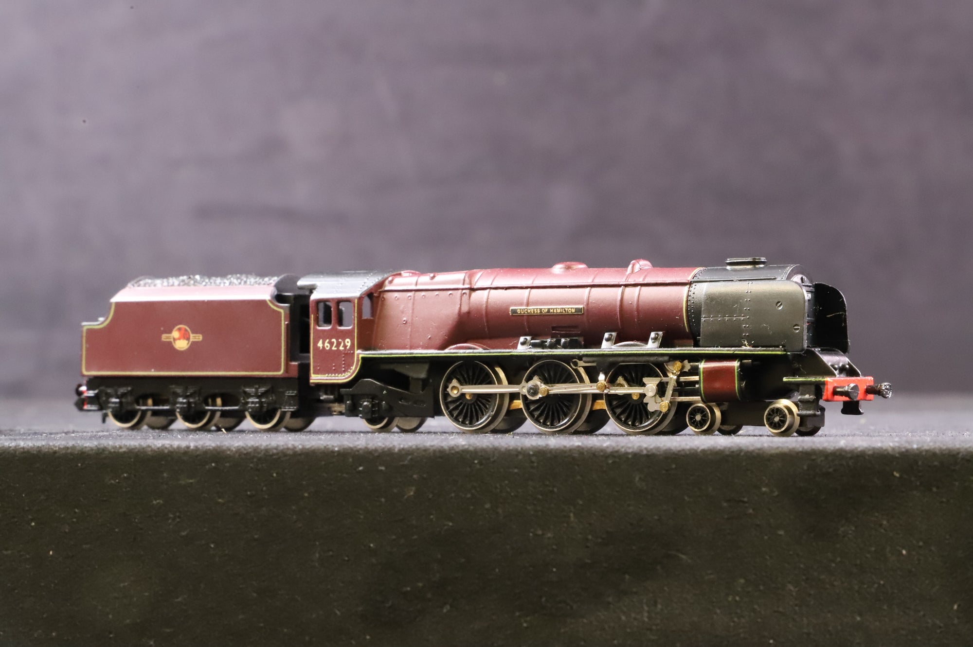 Graham Farish N Gauge 1816 Duchess Class 46229 'Duchess of Hamilton' in Lined BR Maroon w/ Late Crests