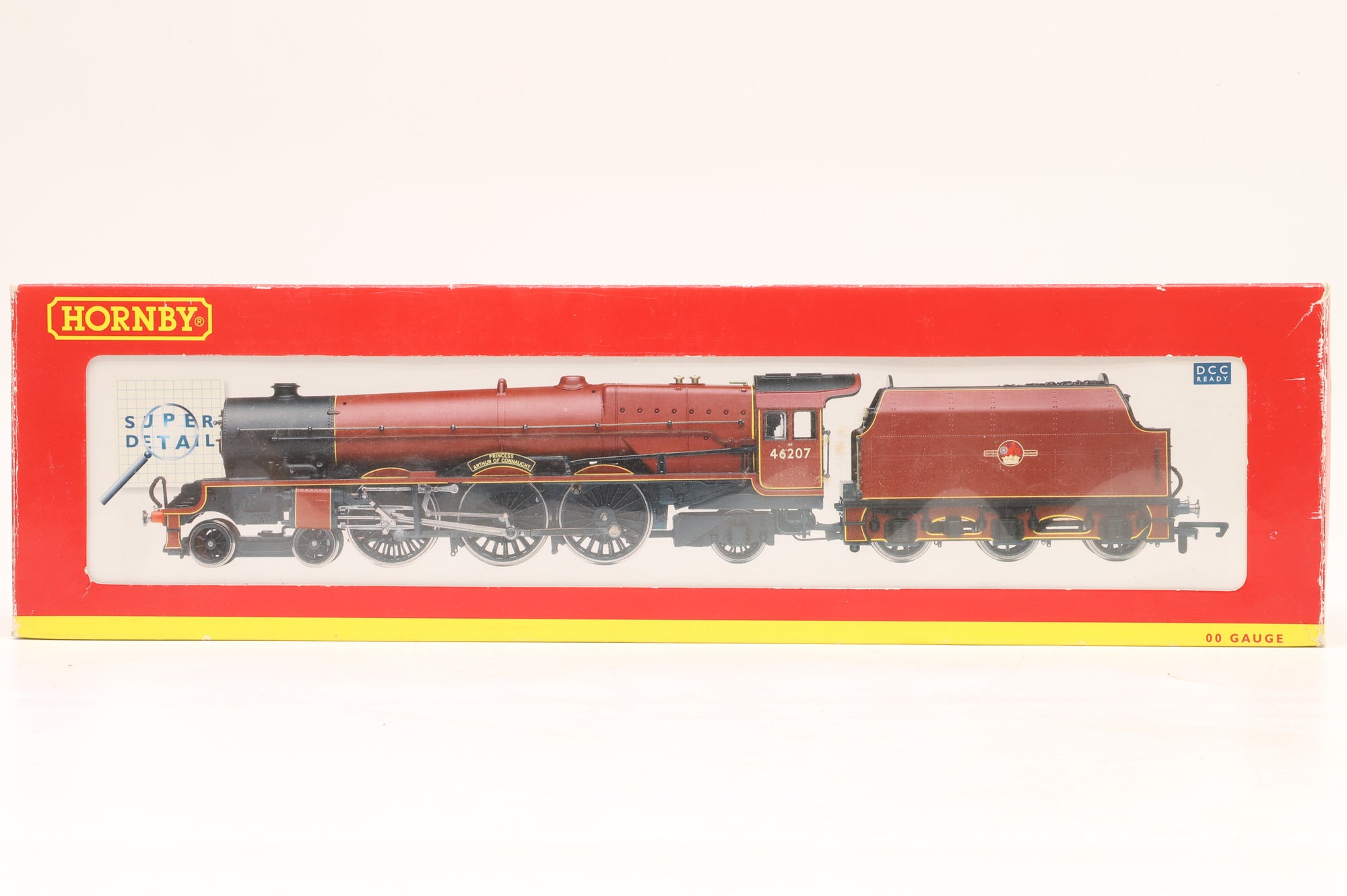 Hornby OO R2447 Princess Class '46207' 'Princess Arthur Of Connaught' BR Lined Maroon