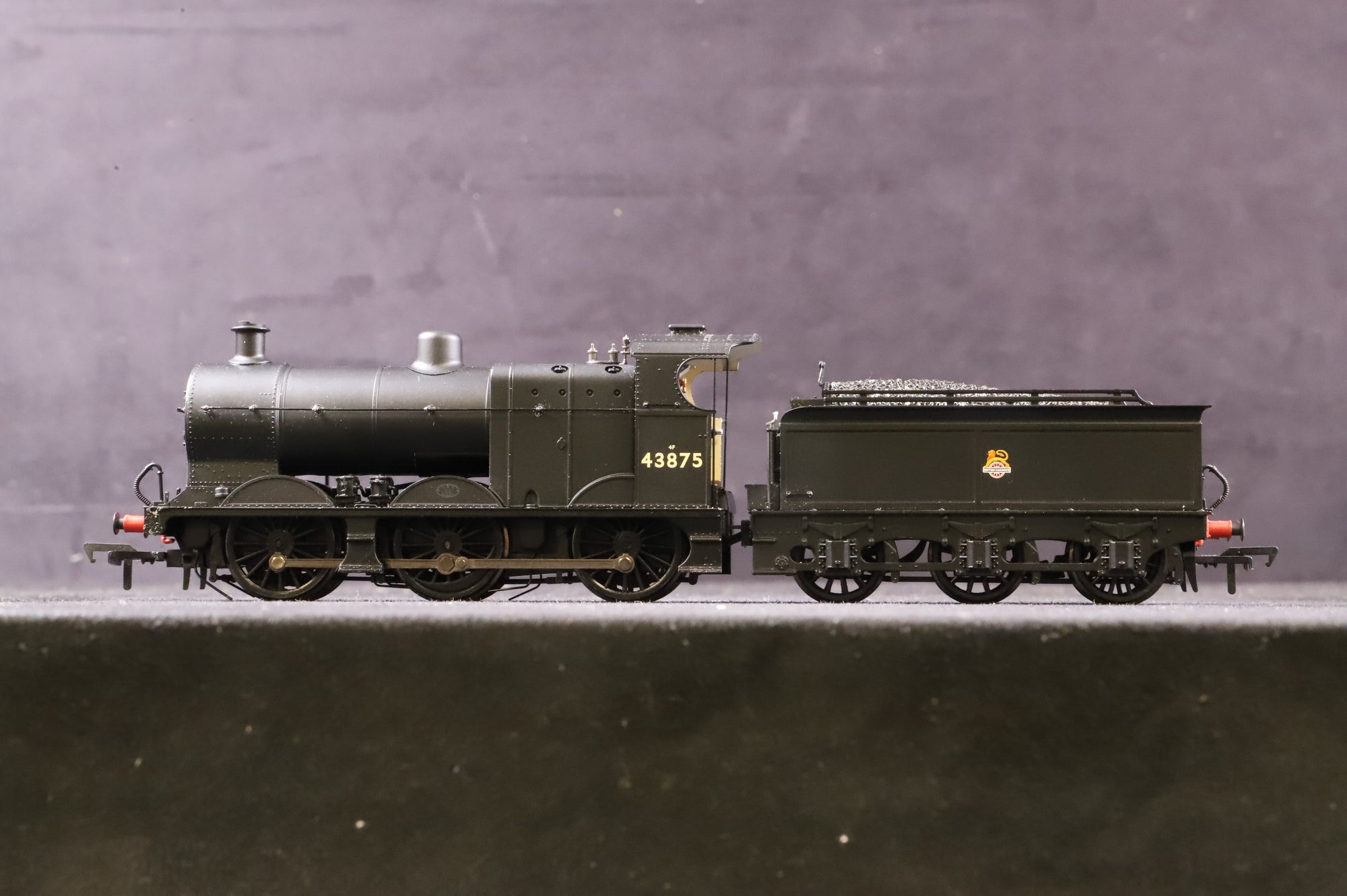 Bachmann OO 31-881 Class 4F 0-6-0 '43875' BR Black E/C