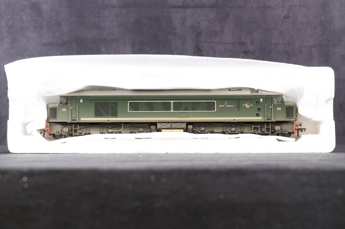 Bachmann OO 32-675Z Class 45 Diesel &#39;D55&#39; &#39;Royal Signals&#39; BR Green L/C Weathered, Ltd Ed 437/ 500