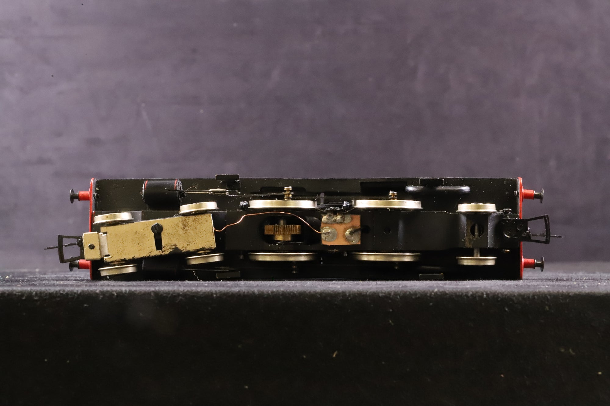 OO Works OO Adams' Radial '30583' BR Lined Black L/C