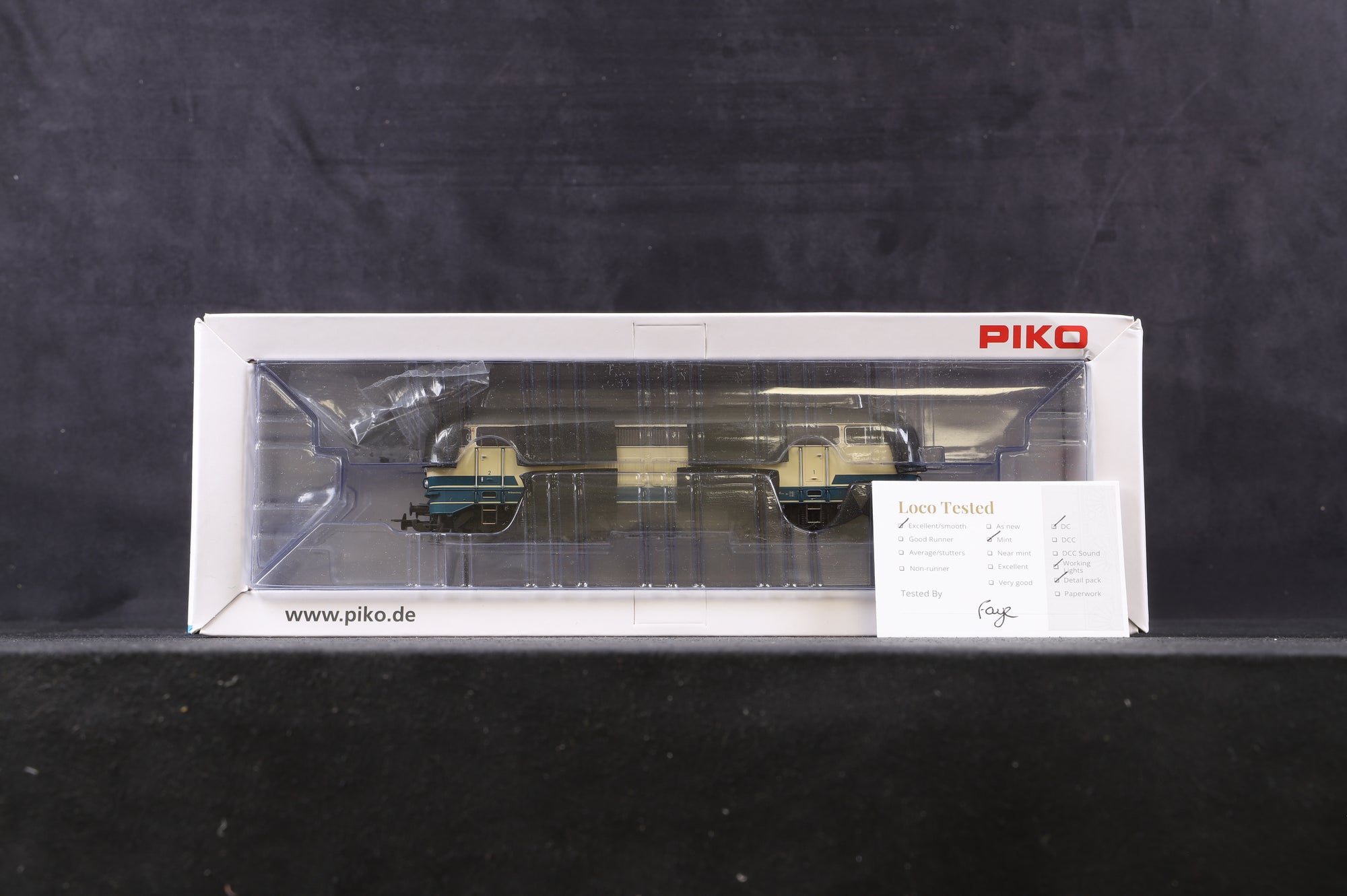 Piko HO 52408 BR216 Diesel Locomotive DB