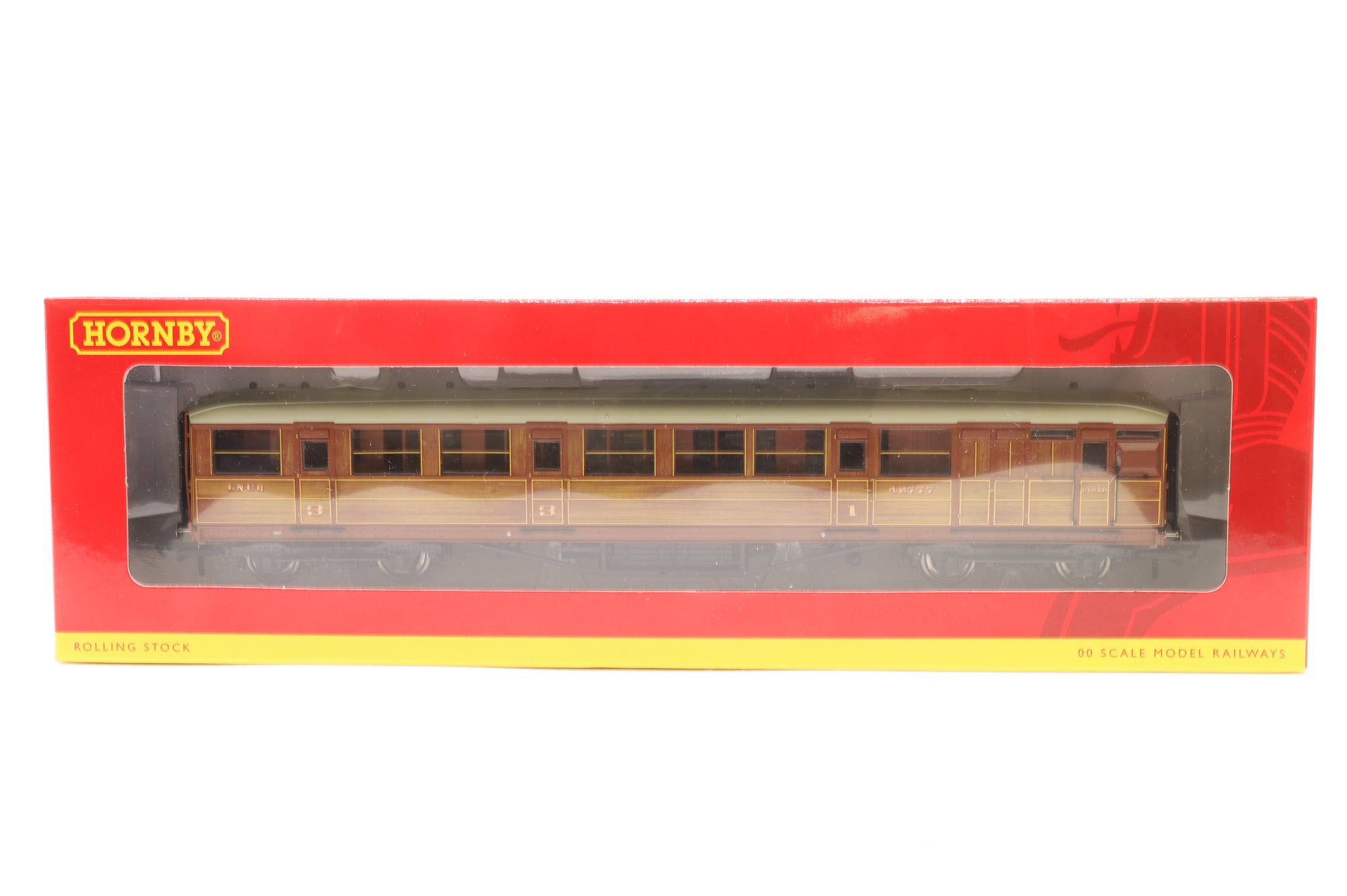Hornby OO Rake Of 4 Gresley Teak Coaches Inc. R4170E, R4173D, R4530A & R4174A