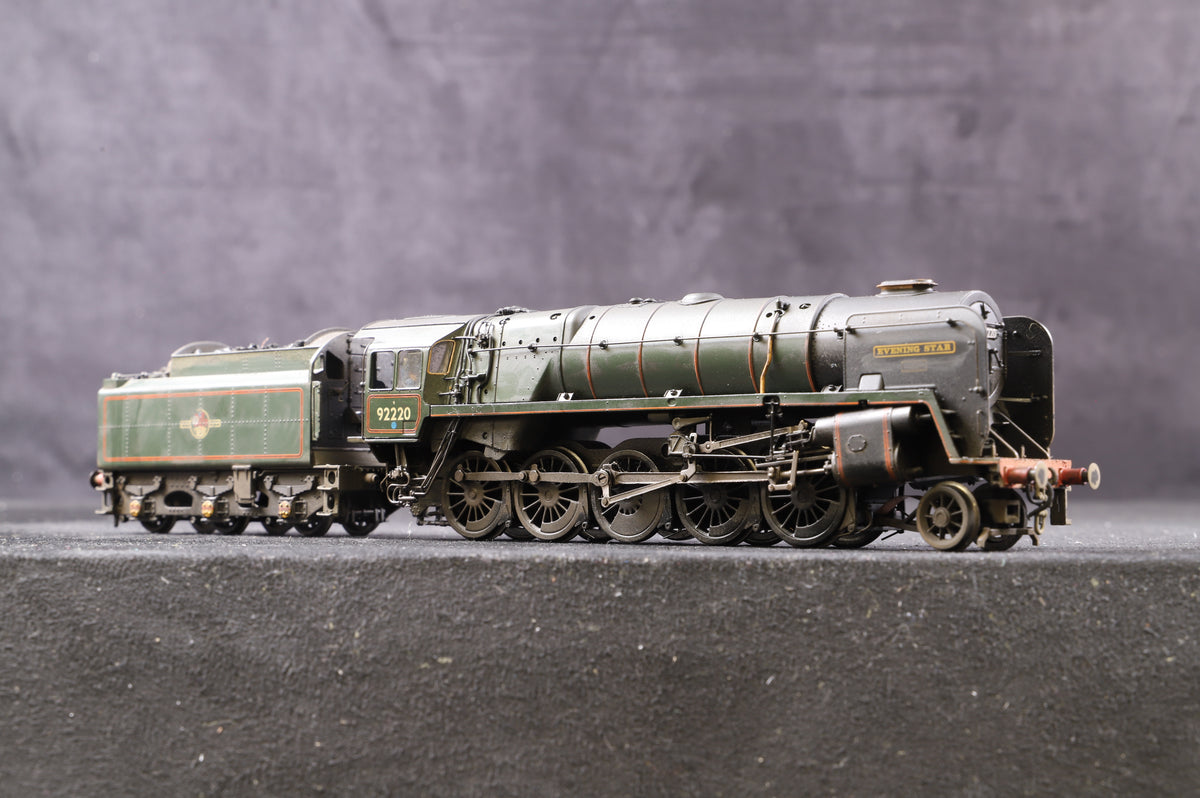 Bachmann OO 32-850 Class 9F 2-10-0 Standard &#39;92220&#39; &#39;Evening Star&#39; BR Green BR1G Tender L/C, Weathered