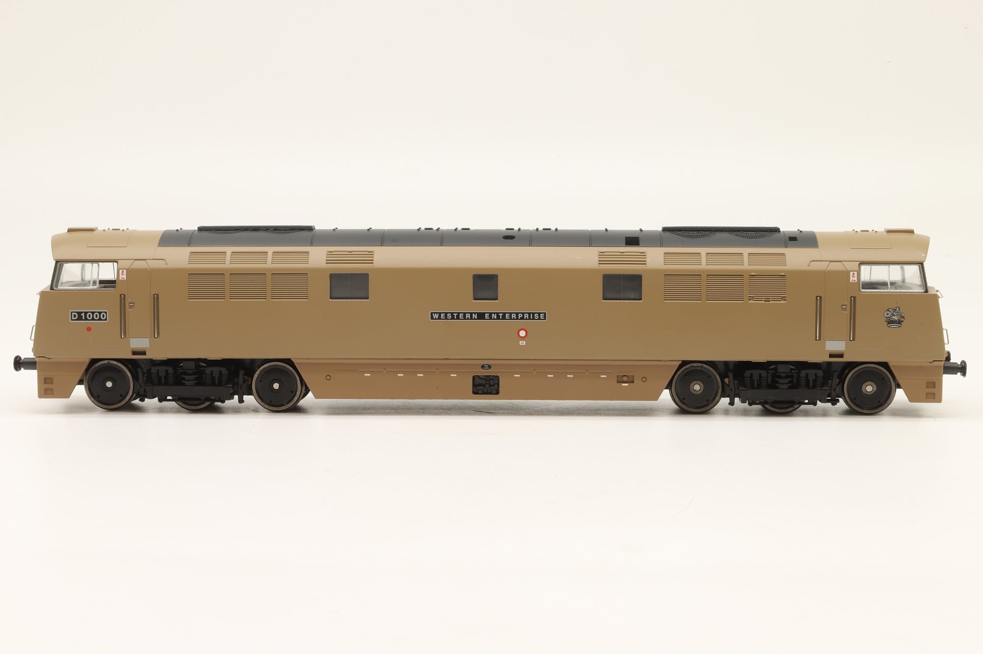 Heljan OO 5213 Class 52 D1000 'Western Enterprise' in BR 'Desert Sand' Livery w/ SYPs