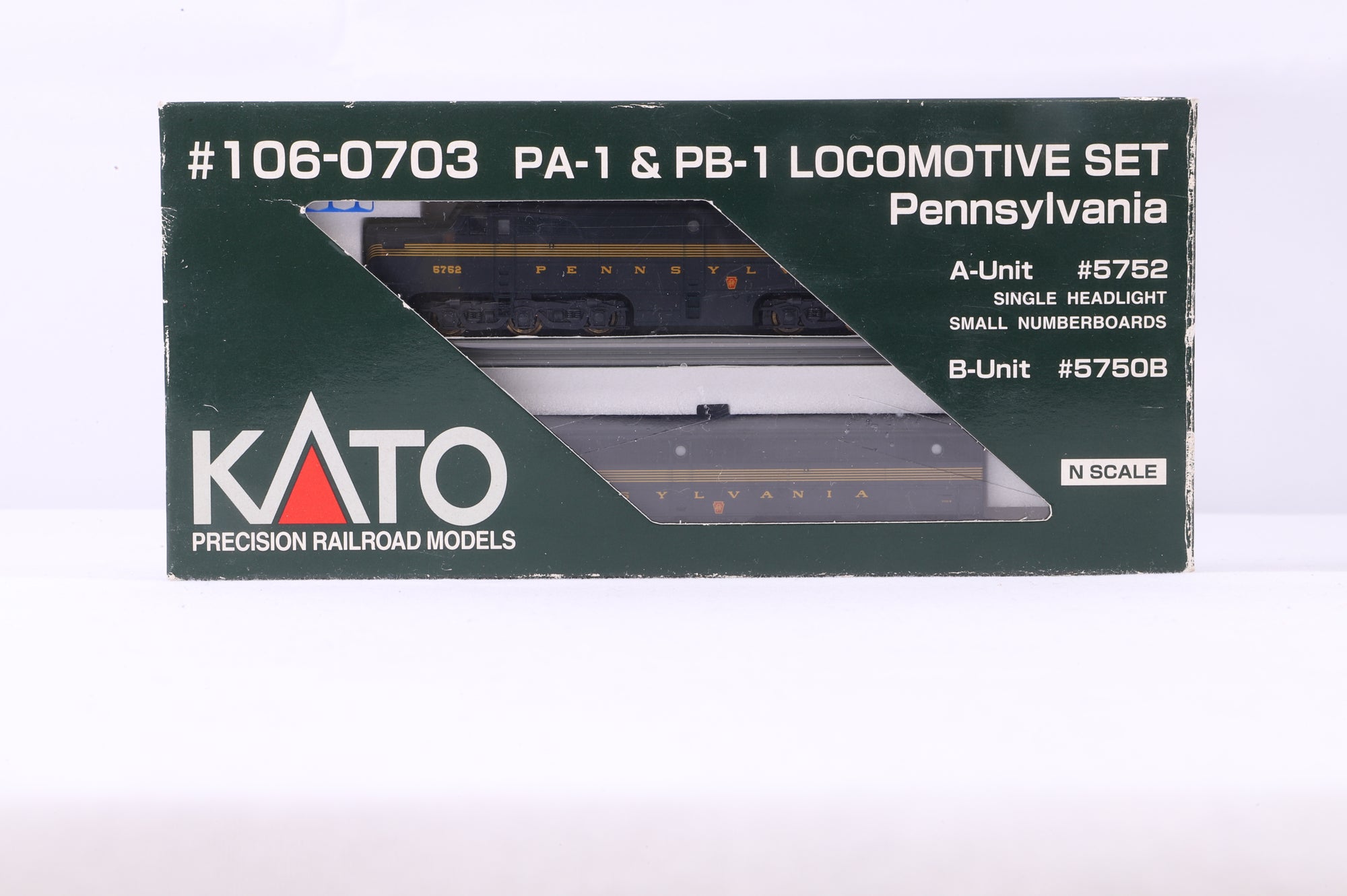 Kato N 106-0703 PA-1 & PB-1 Set Pennsylvania '5752' & '5750B'