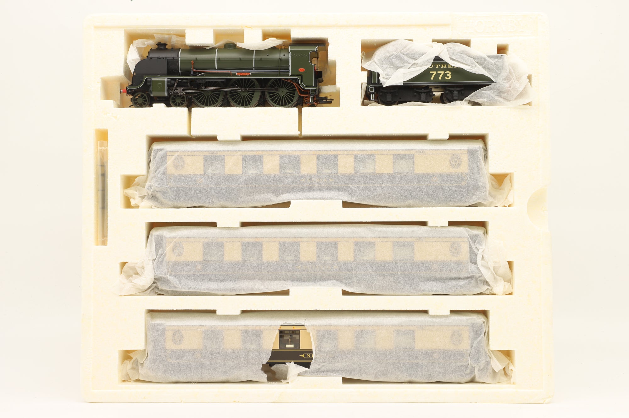 Hornby OO R2797M The White Pullman Train Pack Ltd Ed 622/ 1500
