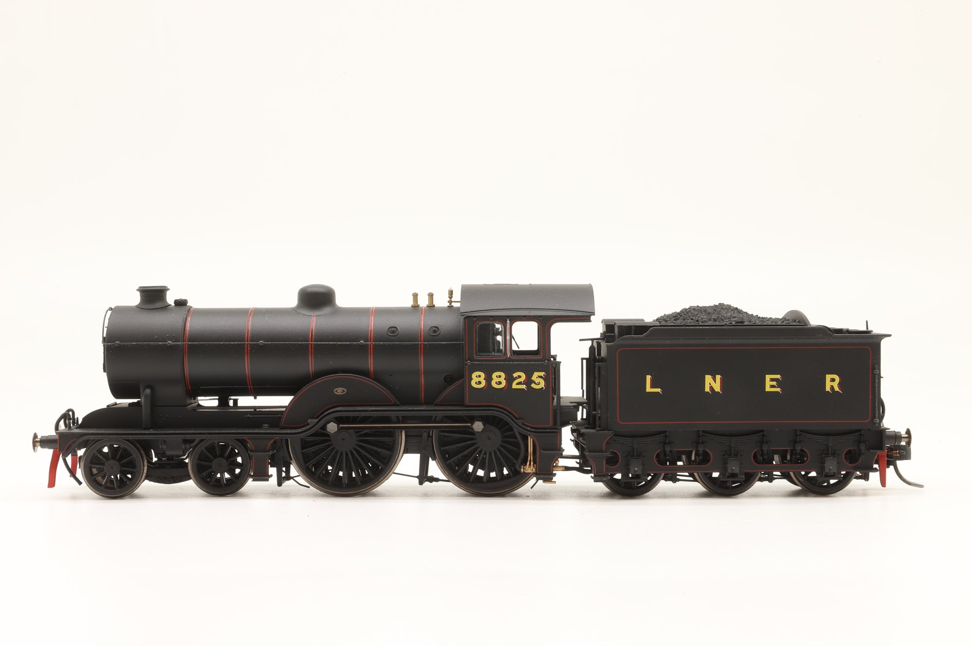 Hornby OO R3233 LNER Class D16 '8825', DCC Sound
