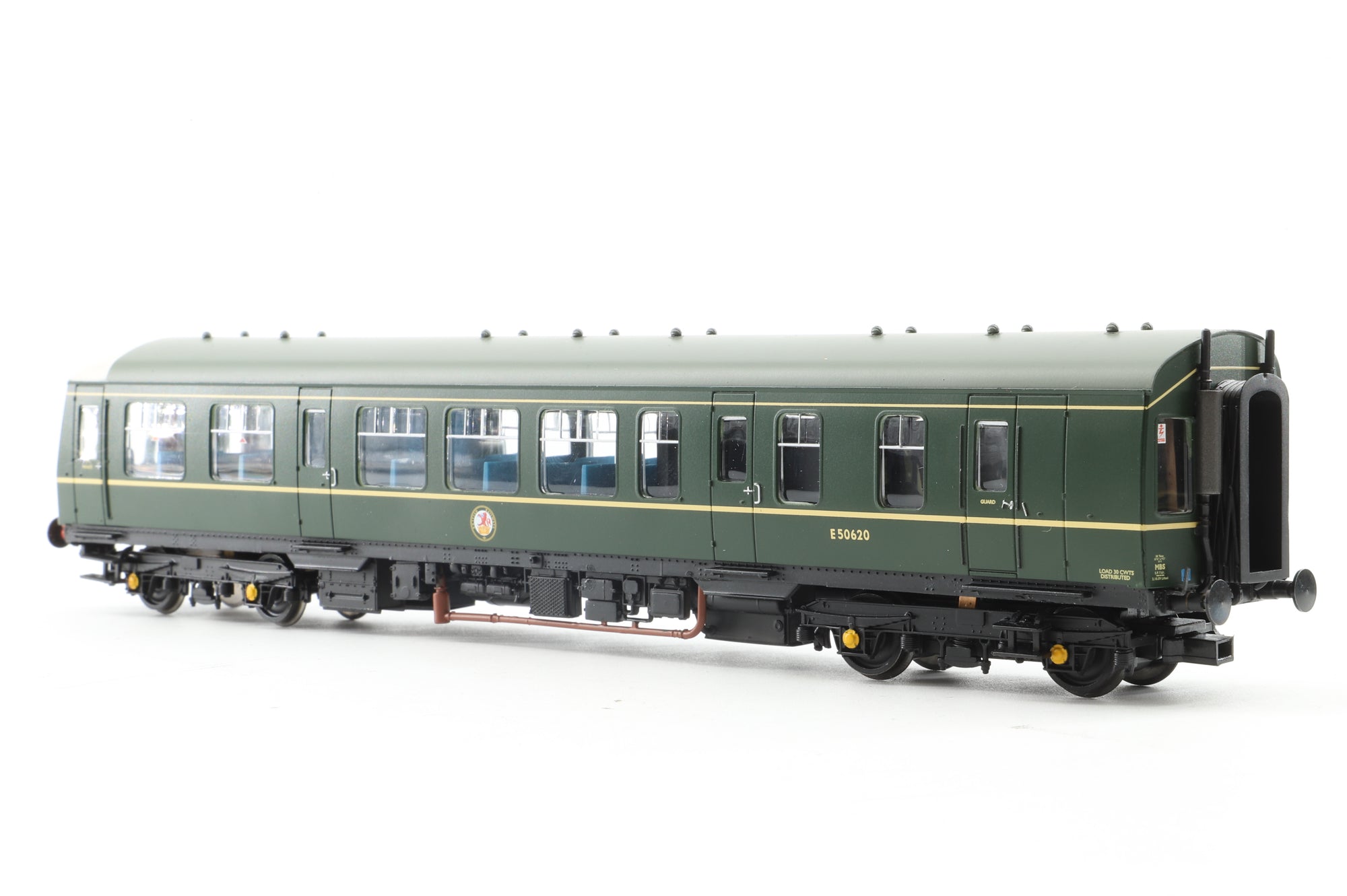 Bachmann OO 32-911 Class 108 2-Car DMU BR Green with Yellow Warning Panels