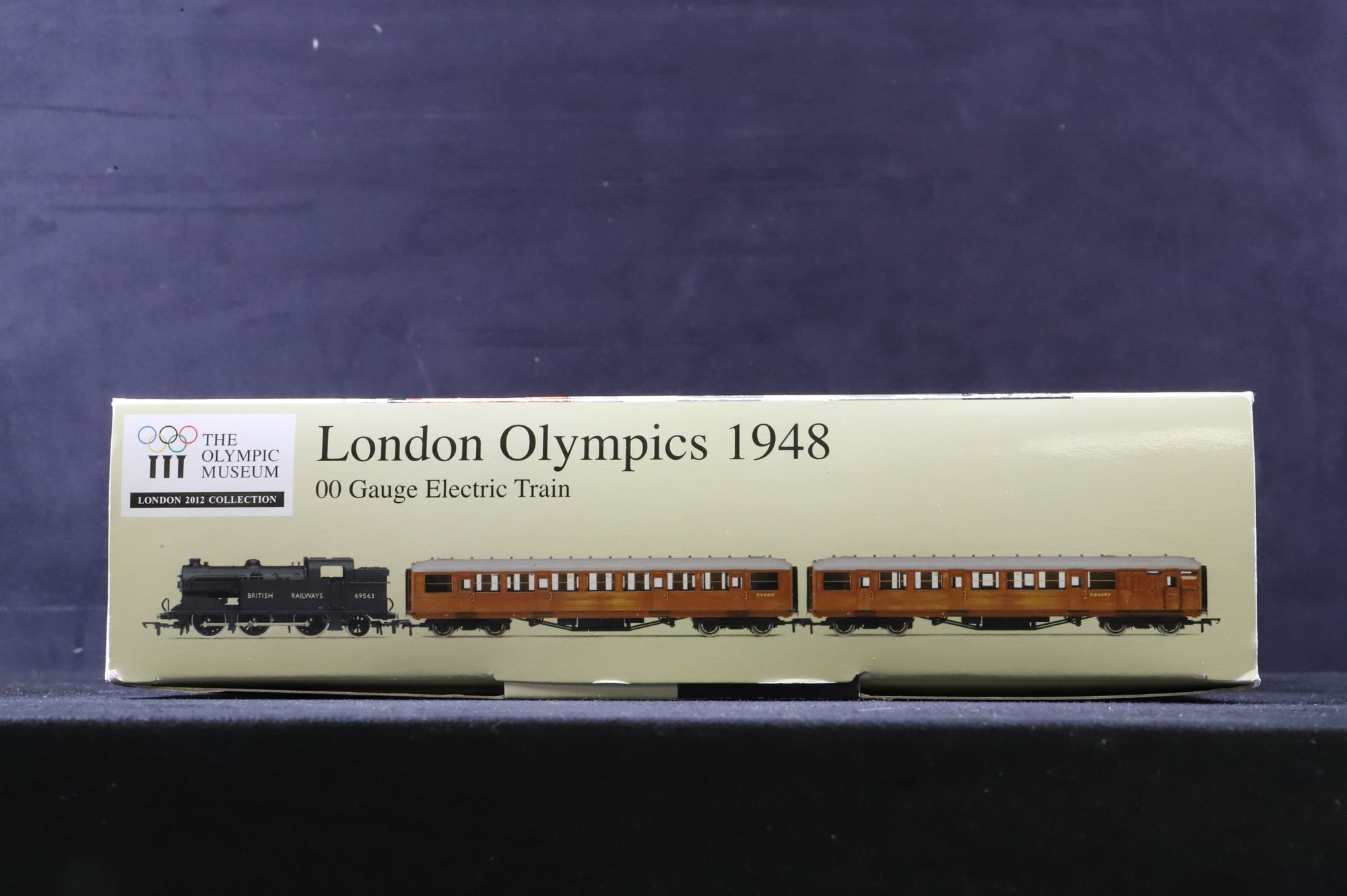 Hornby OO R2981 BR London Olympics 1948 Train Pack