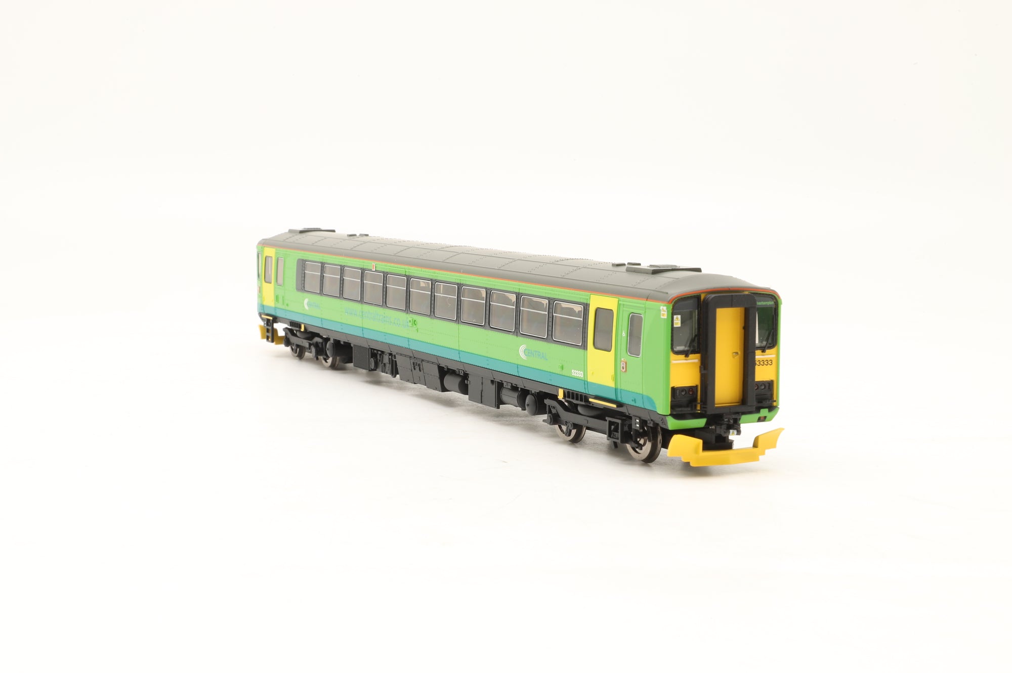Hornby OO R2756 Class 153 DMU '153333' Central Trains