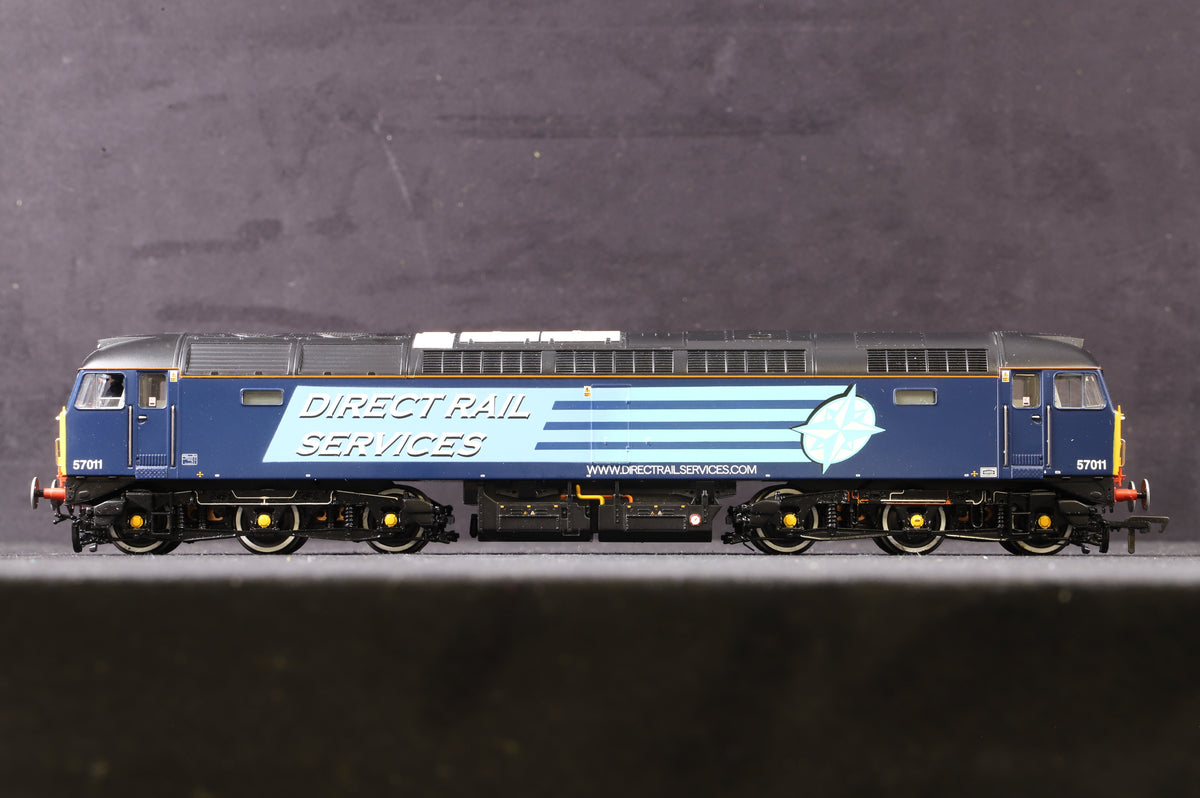 Bachmann OO 32-754 Class 57/0 Loco &#39;57011&#39; DRS