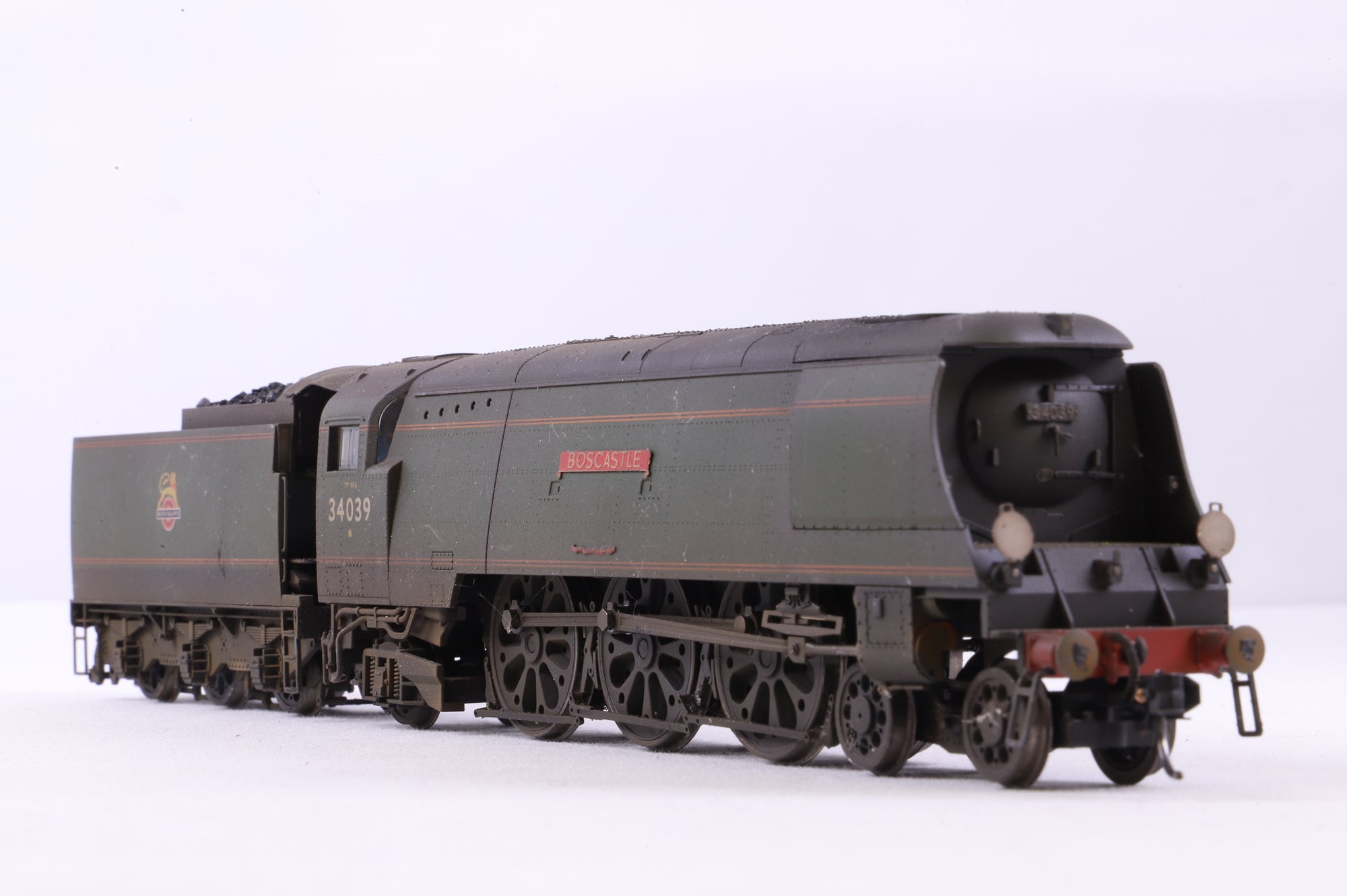 Hornby OO West Country Class No.34049 'Boscastle' in Lined BR green w/ Early Crests - DCC Sound & TMC Weathered