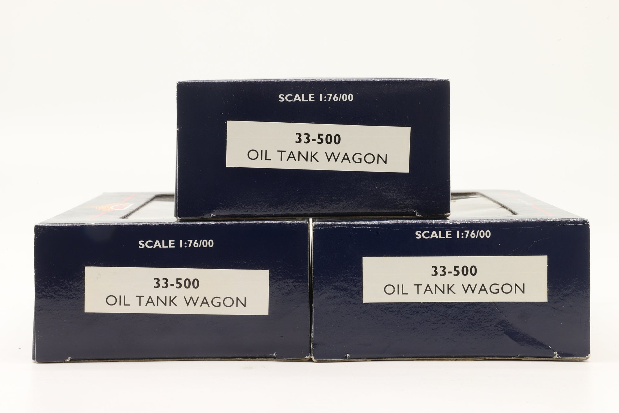 Bachmann OO 33-500 x3 Rake of 3 12T Esso Oil Tankers