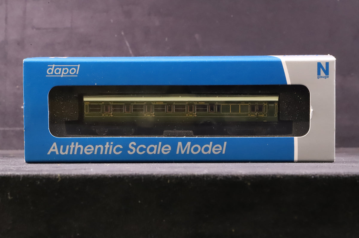 Dapol N Rake Of 4 Maunsell Lined Green Coaches Inc. 2P-012-052, 051, 001 &amp; 151