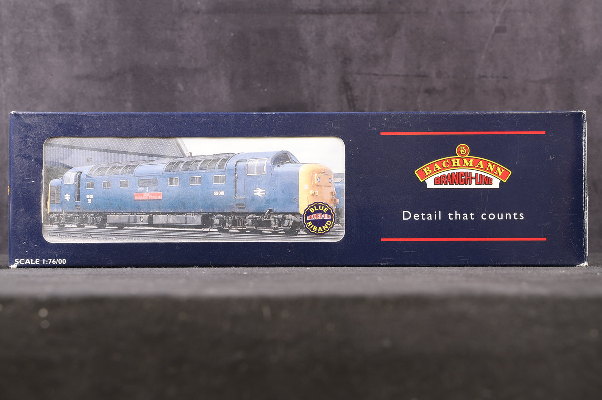 Bachmann OO 32-525A Class 55 Deltic &#39;55002&#39; &#39;The Kings Own Yorkshire Light Infantry&#39; BR Green