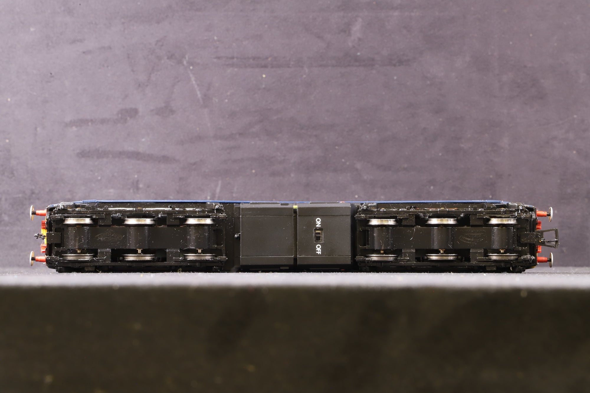 Bachmann OO 32-754 Class 57/0 Loco '57011' DRS