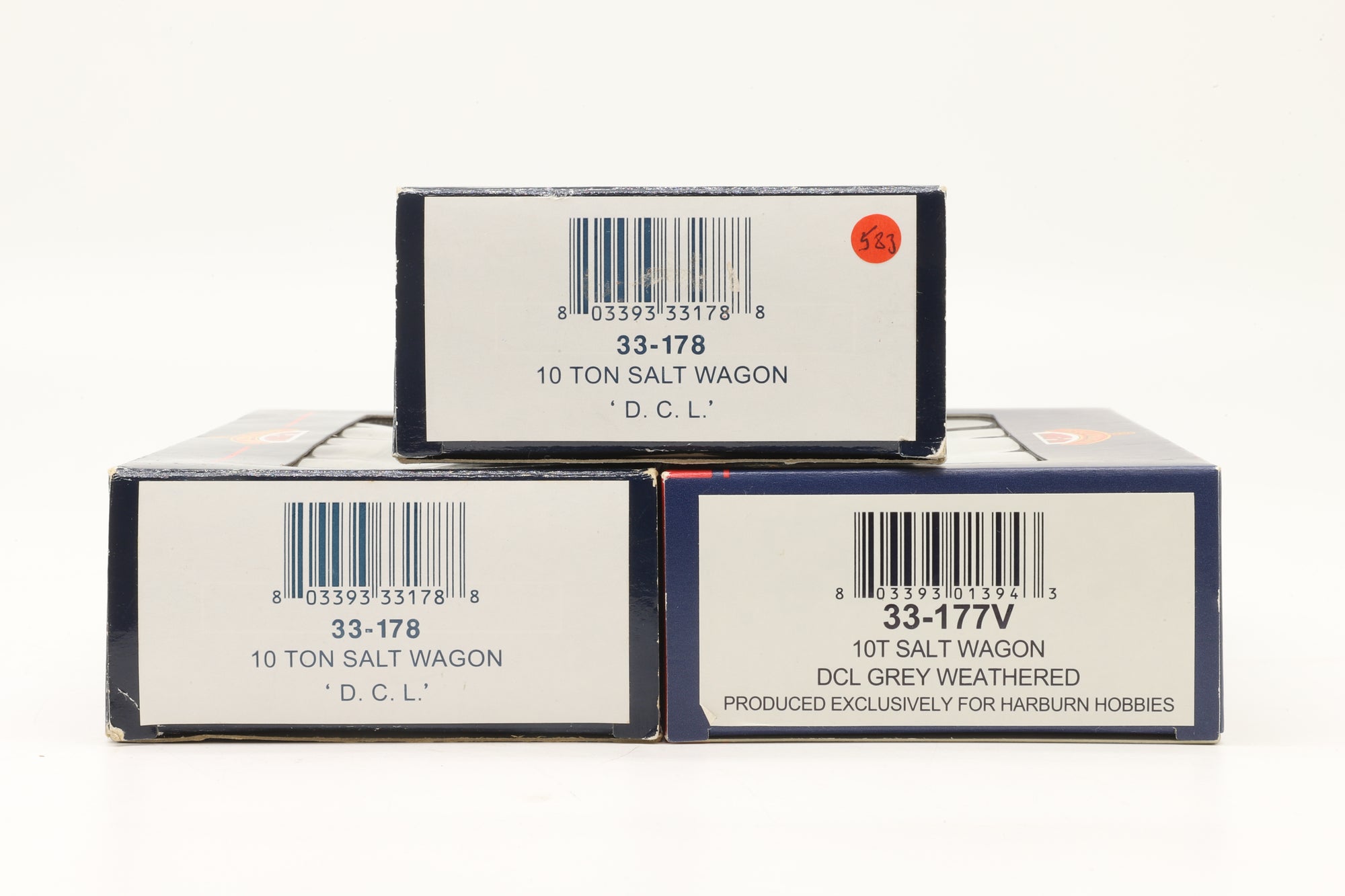 Bachmann OO Rake of 3x 10T DCL Salt Wagoons – 1/3 Weathered