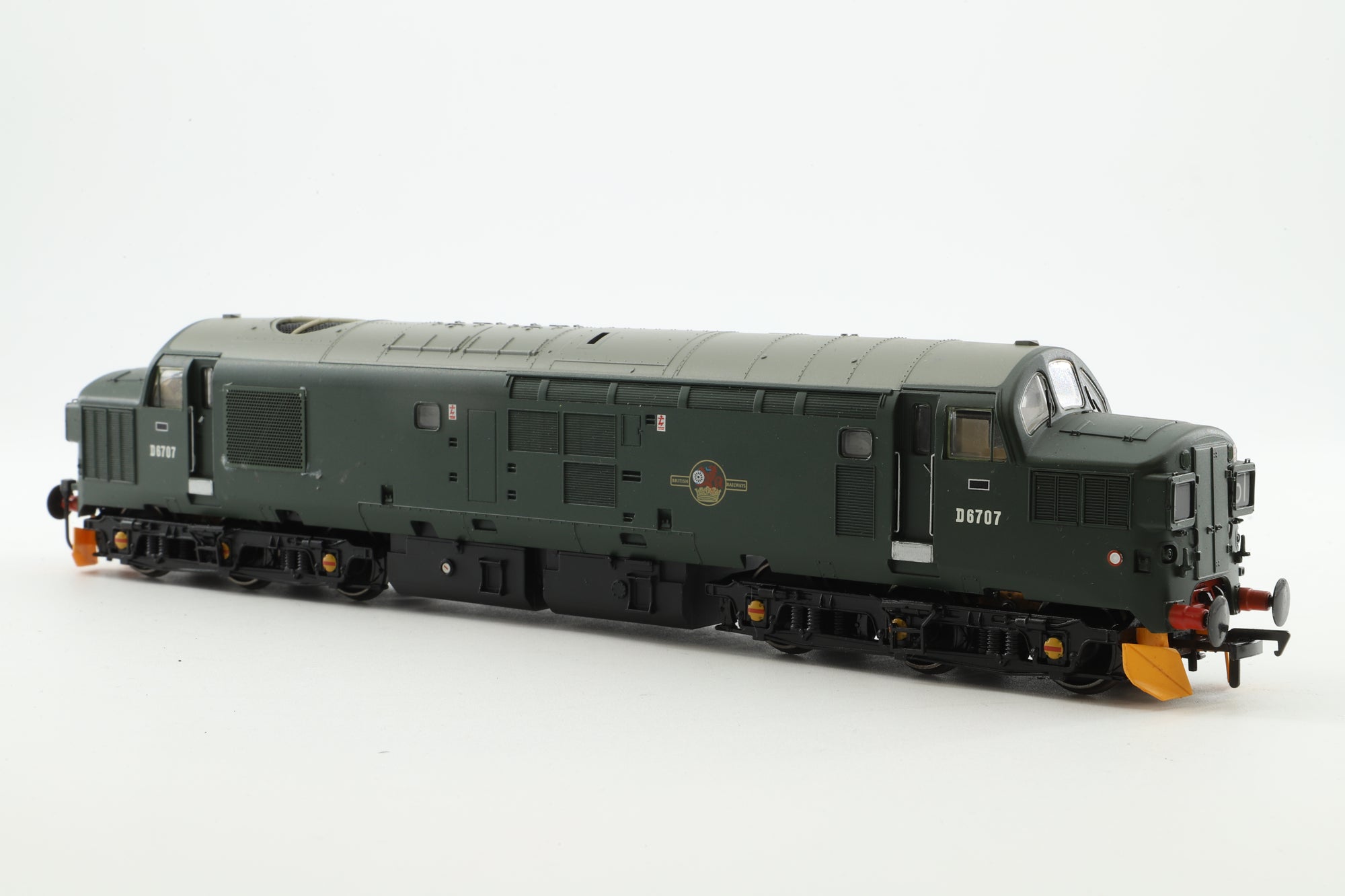 Bachmann OO 32-776 Class 37/0 Diesel BR Green Split Head Code 'D6707'