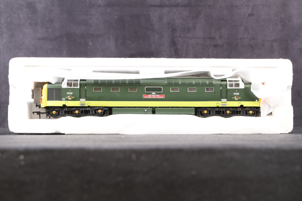 Bachmann OO 32-525A Class 55 Deltic &#39;55002&#39; &#39;The Kings Own Yorkshire Light Infantry&#39; BR Green