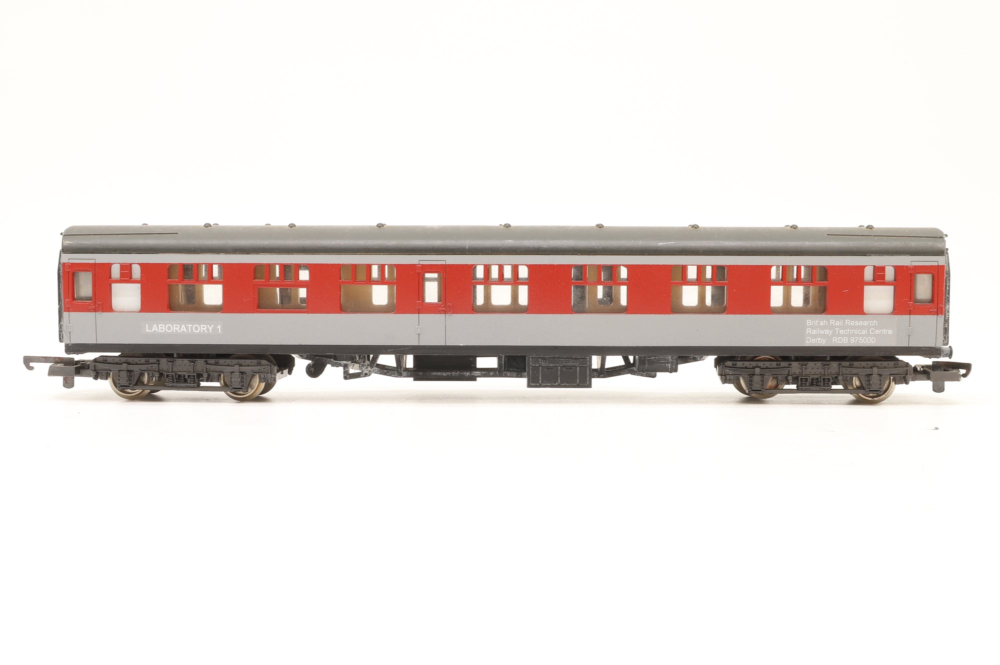 Custom OO Mk1 SK RDB975000 'Laboratory 1' in BR Research Livery