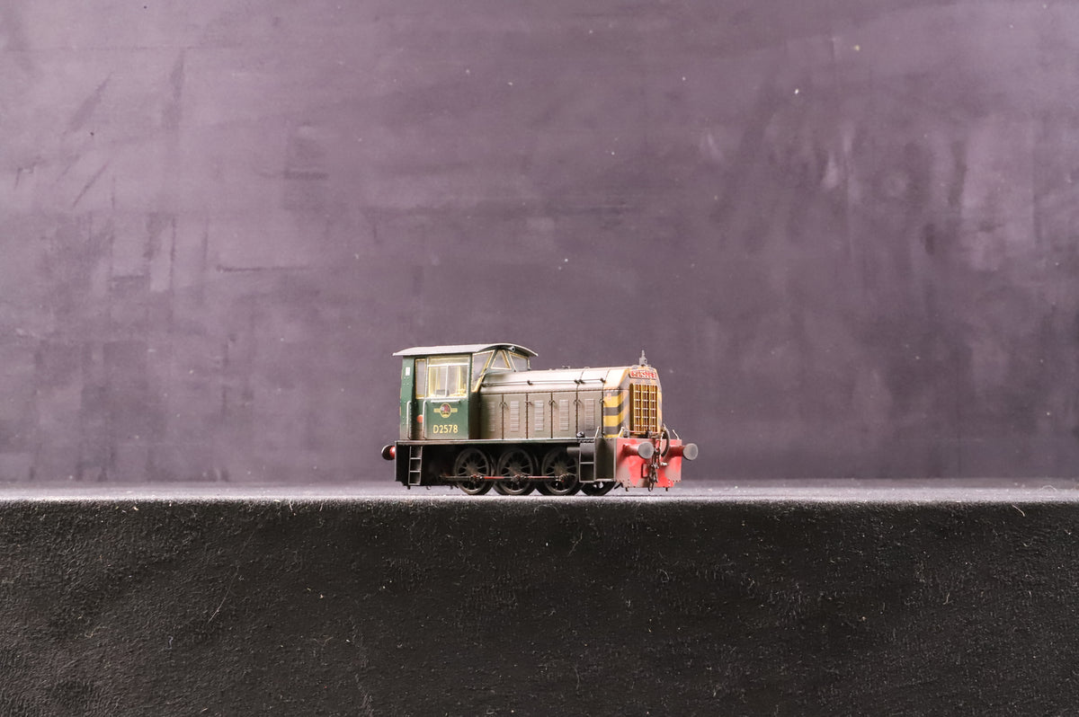 Heljan OO 2501 Class 05 &#39;D2578&#39; BR Green w.wasp stripes, Weathered