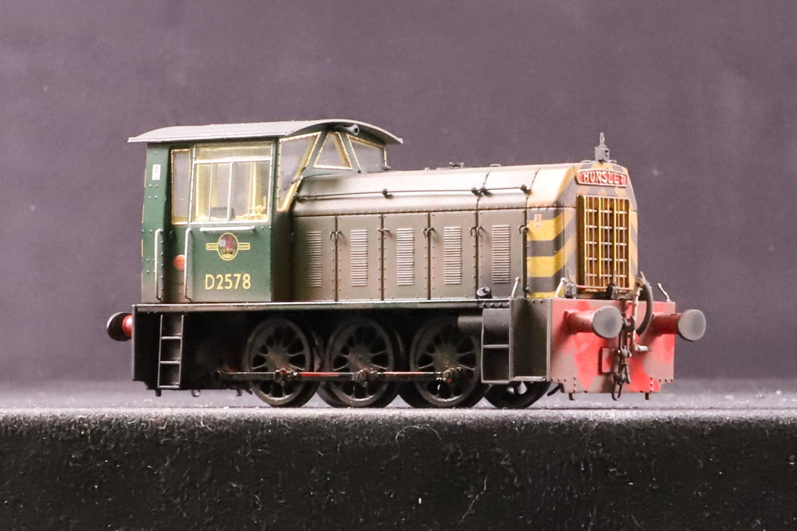 Harold Heljan OO 2501 Class 05 'D2578' BR Green w.wasp stripes, Weathered