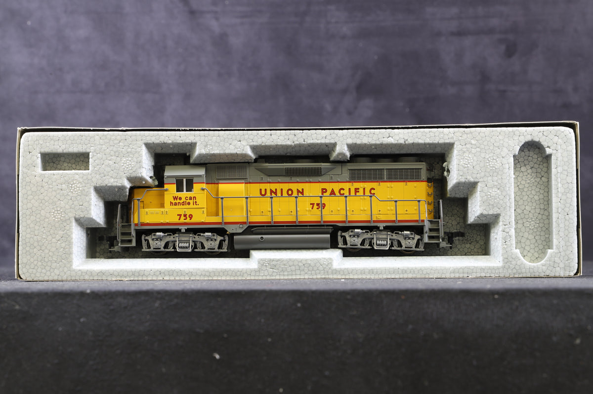 Kato HO 37-04G EMD GP35 Union pacific &#39;759&#39; &#39;We Can Handle It&#39;