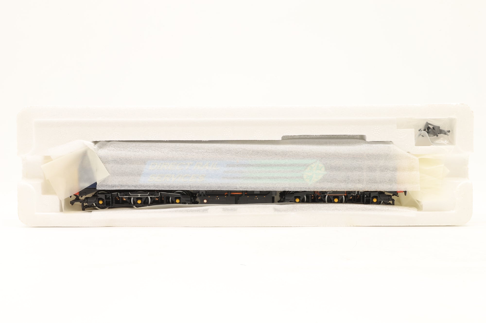 Bachmann OO 32-754 Class 57 57011 in DRS Livery
