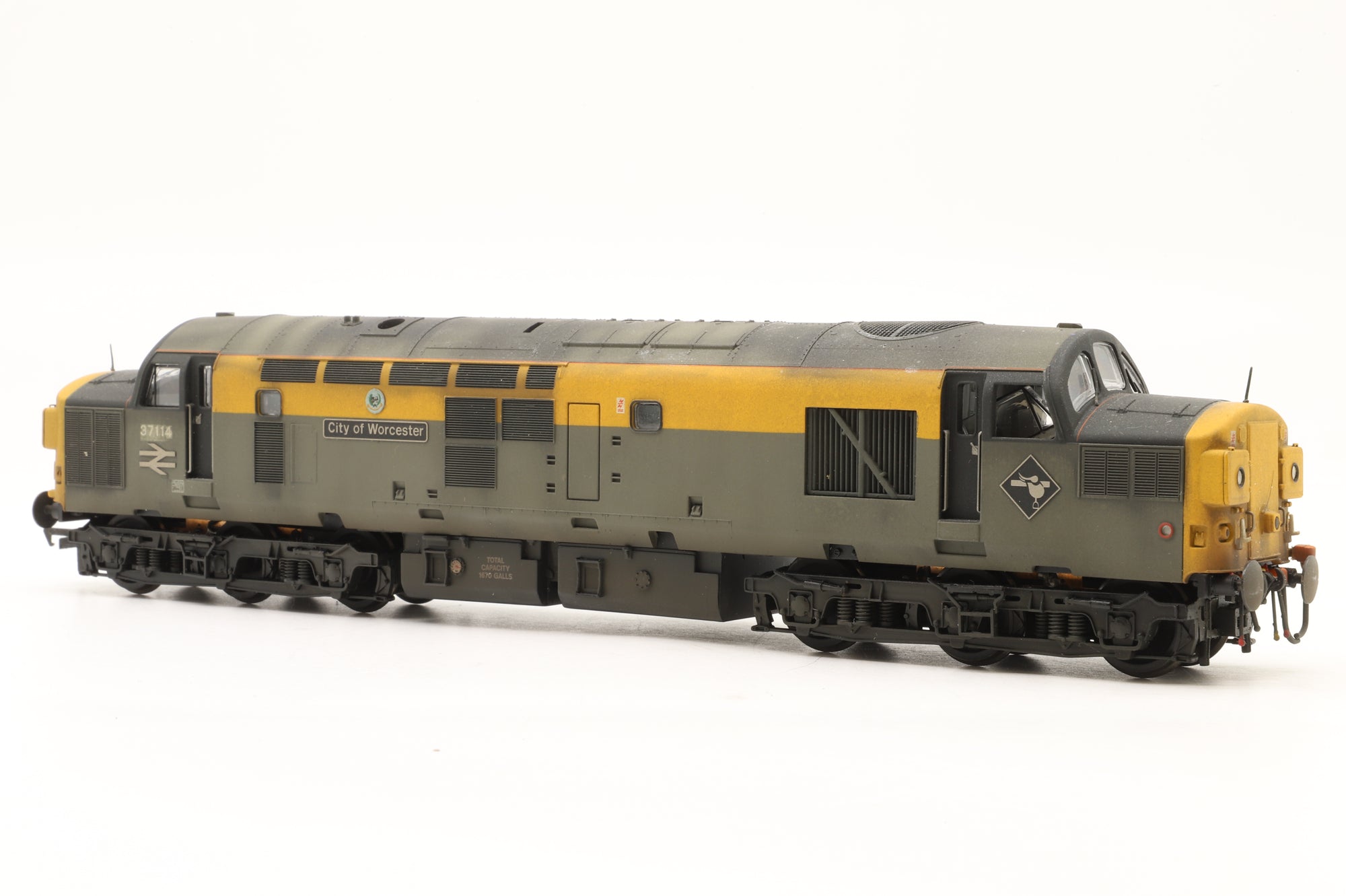 Bachmann OO 32-779 Class 37/0 '37114' Dutch Livery Renumbered, Reliveried & Weathered DCC Fitted