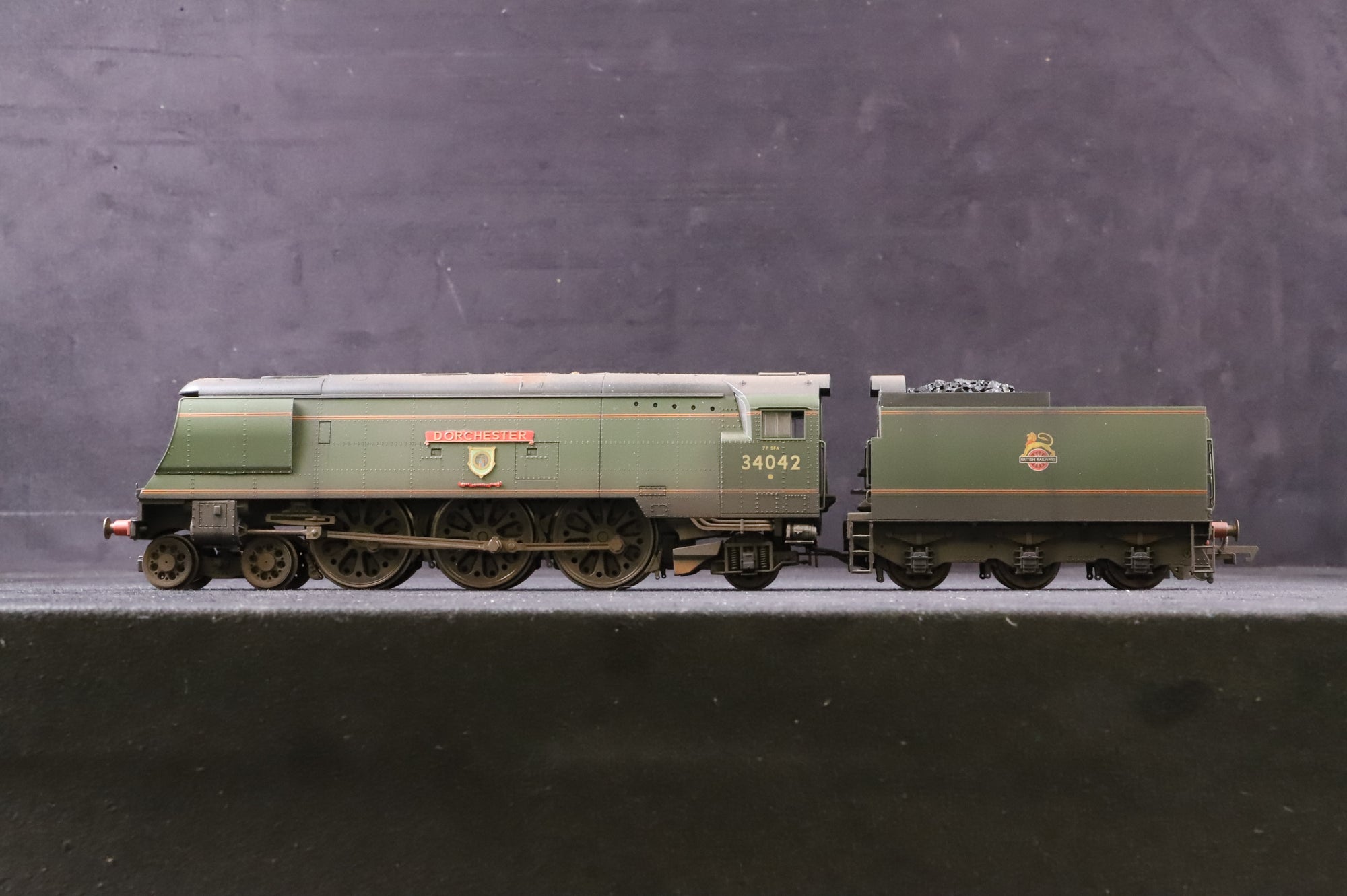 Hornby OO R30114 West Country Class '34042' 'Dorchester' BR Green E/C Renamed, Renumbered Weathered & DCC Sound
