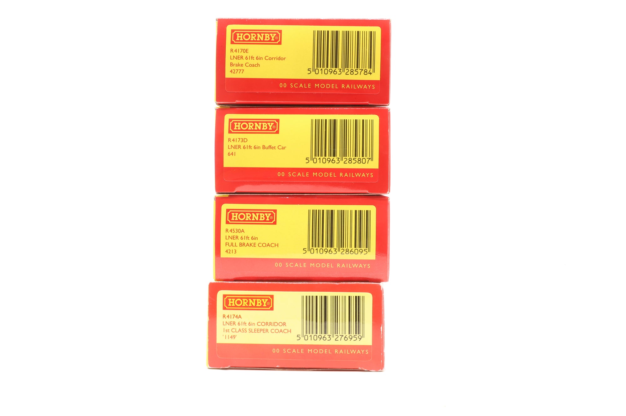 Hornby OO Rake Of 4 Gresley Teak Coaches Inc. R4170E, R4173D, R4530A & R4174A