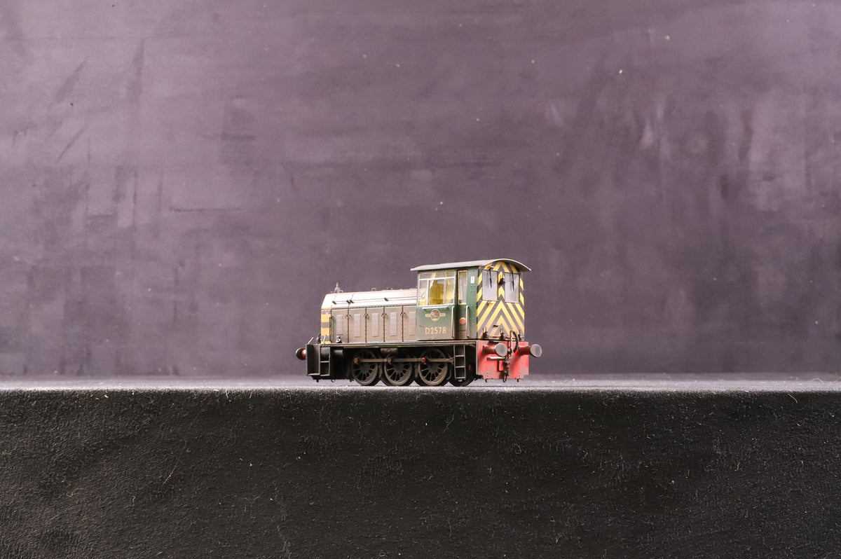 Heljan OO 2501 Class 05 &#39;D2578&#39; BR Green w.wasp stripes, Weathered