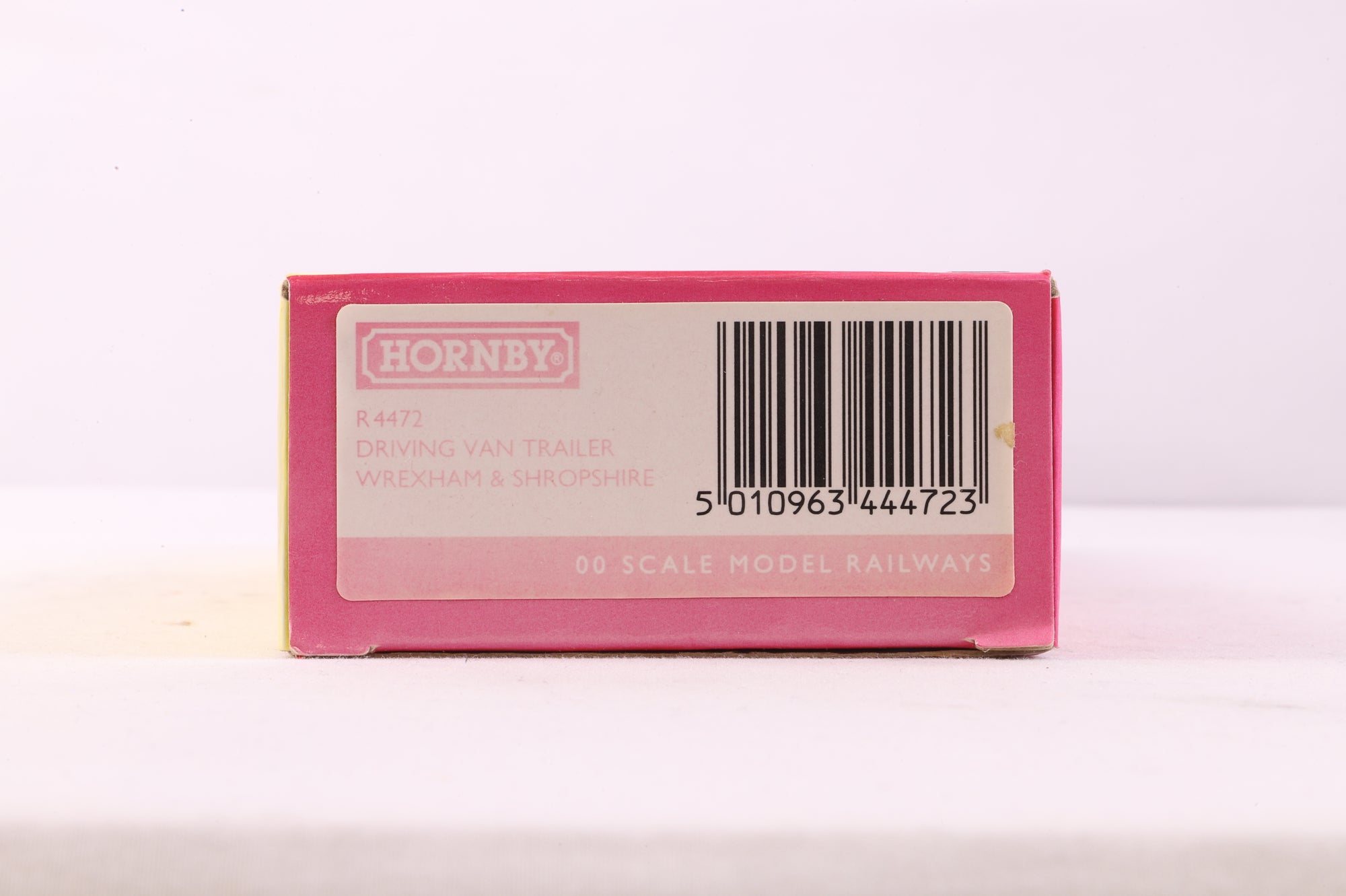 Hornby OO R4472 Driving Van Trailer Wrexham & Shropshire