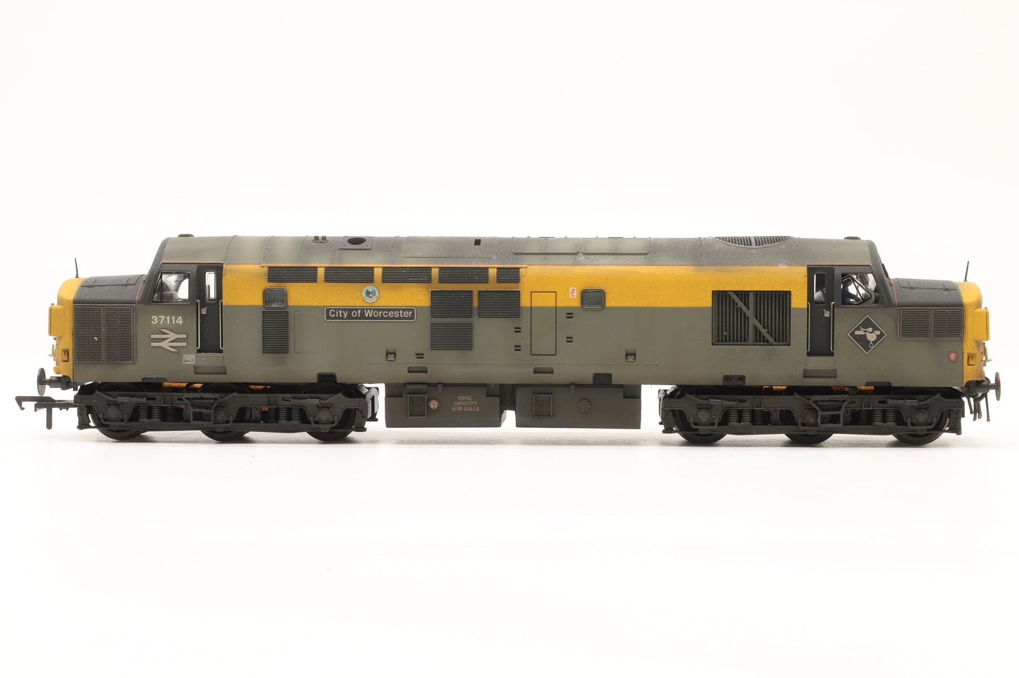 Bachmann OO 32-779 Class 37/0 '37114' Dutch Livery Renumbered, Reliveried & Weathered DCC Fitted