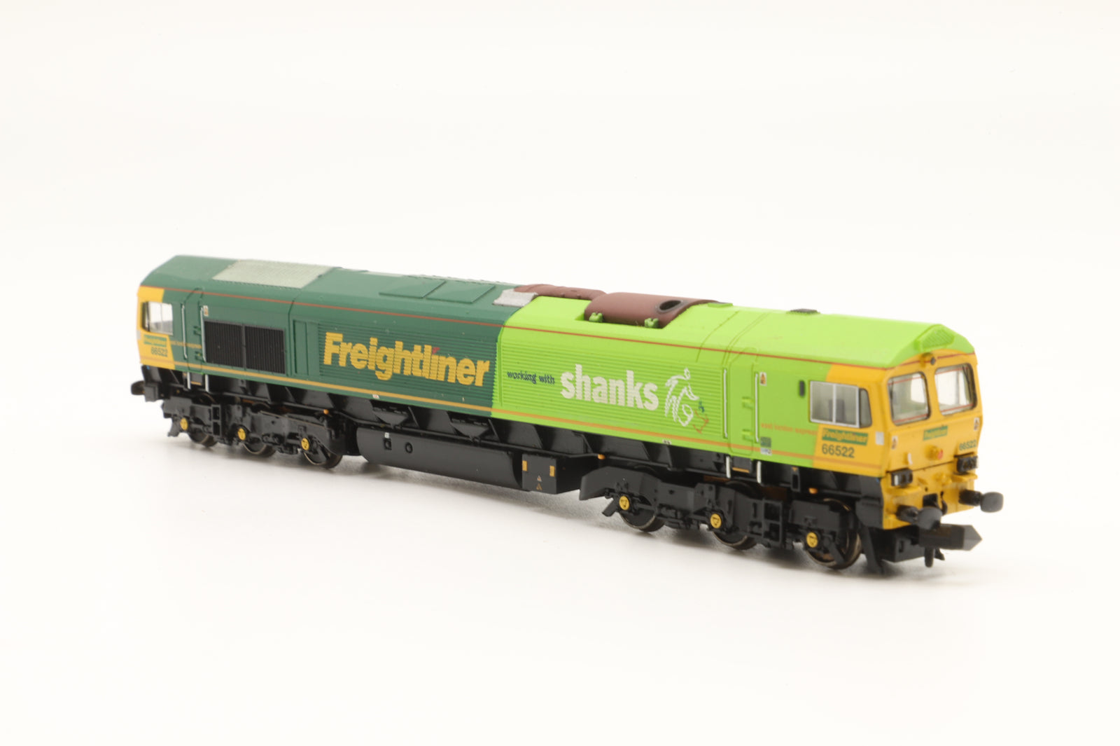 Graham Farish N 371-378 Class 66 Diesel '66522' Freightliner