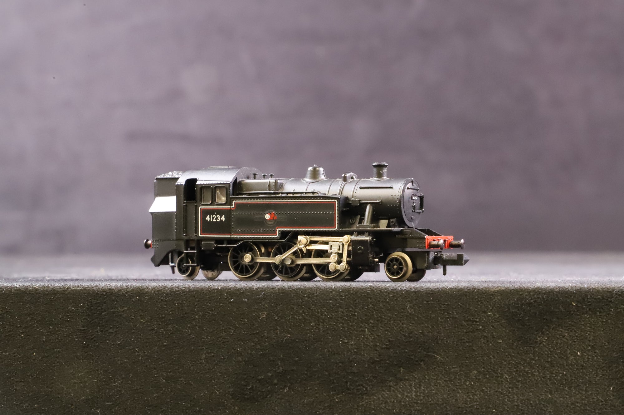 Hornby Minitrix N Gauge 205 Ivatt 2MT 41234 in Lined BR Black w/ Late Crests