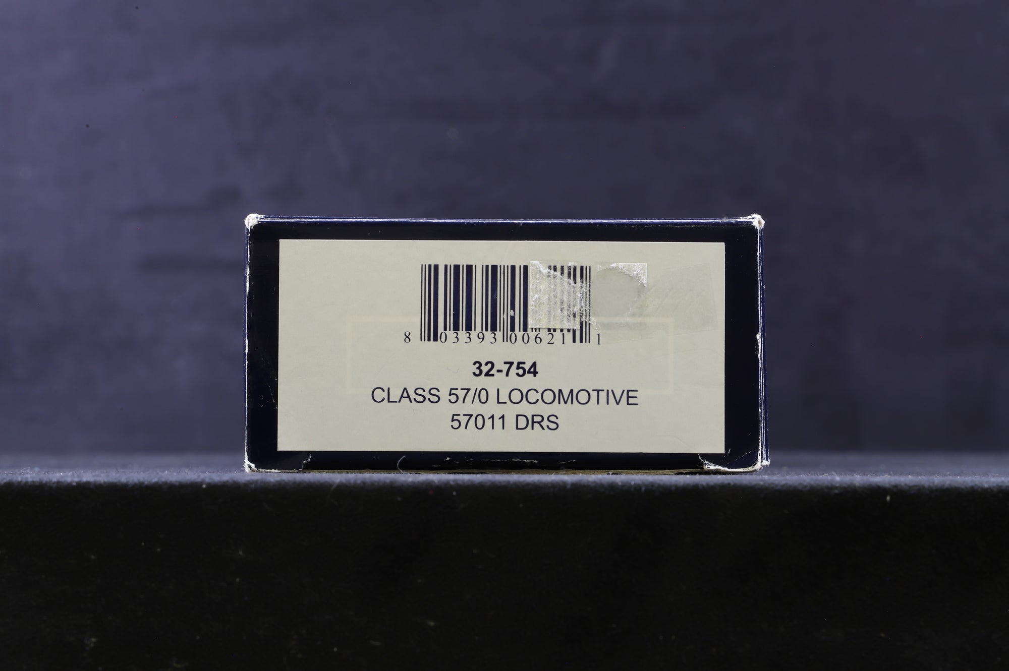 Bachmann OO 32-754 Class 57/0 Loco '57011' DRS