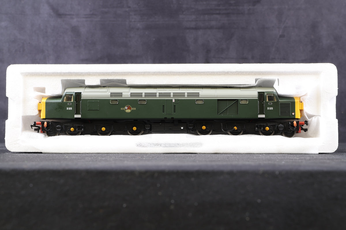 Bachmann OO 32-477 Class 40 Diesel &#39;D325&#39; Split Head Code BR Green L/C