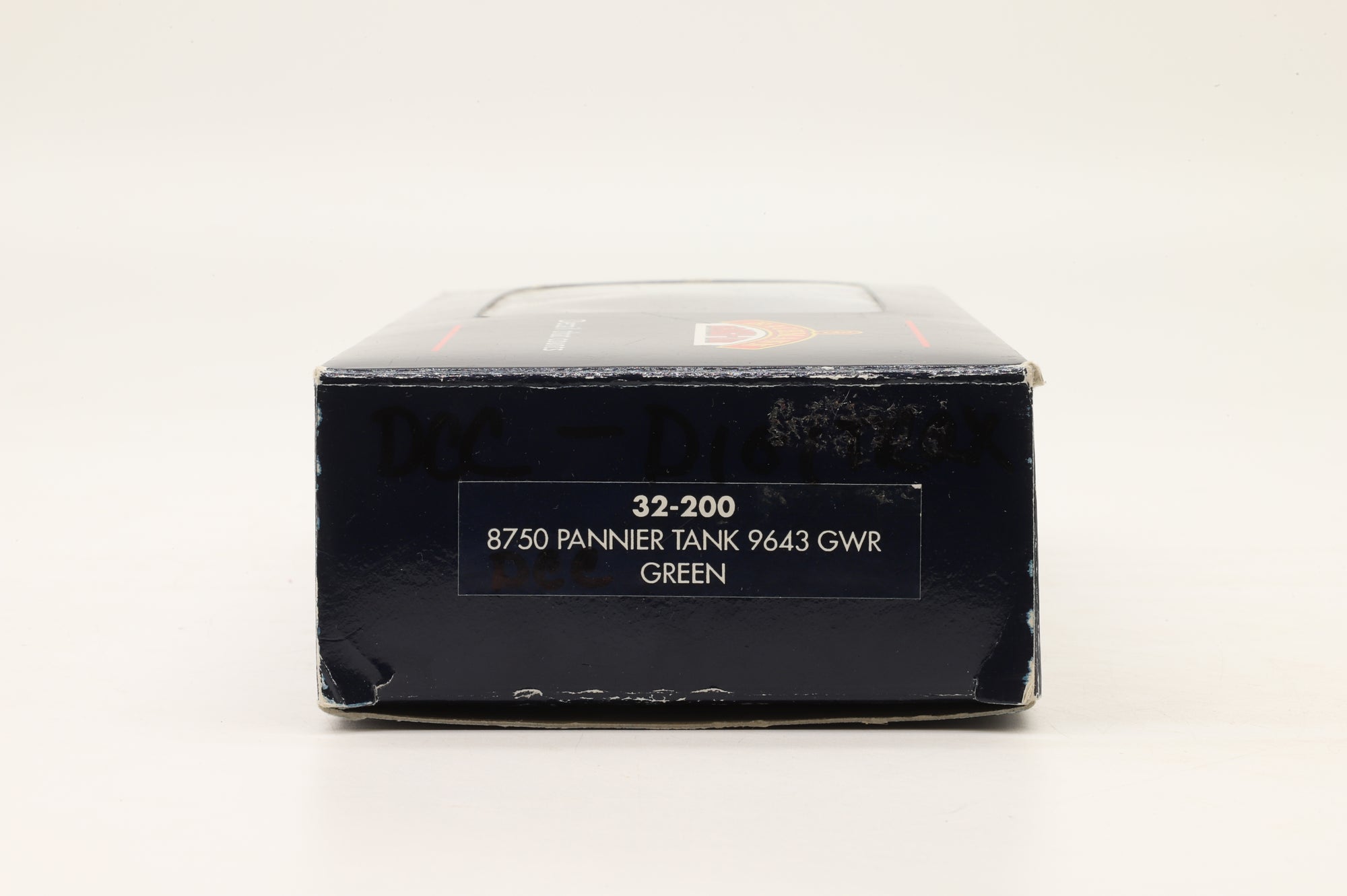 Bachmann OO 32-200 8750 Pannier Tank '9643' GWR Green DCC Fitted