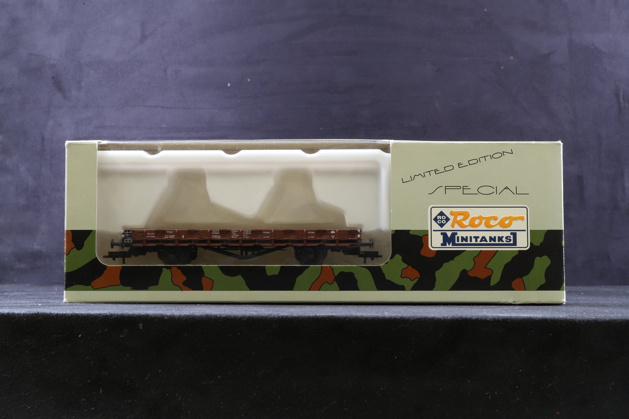 Roco HO Rake Of 5 Mixed Military Wagons & Loads Inc. 839, 883, 890, 884 & 845