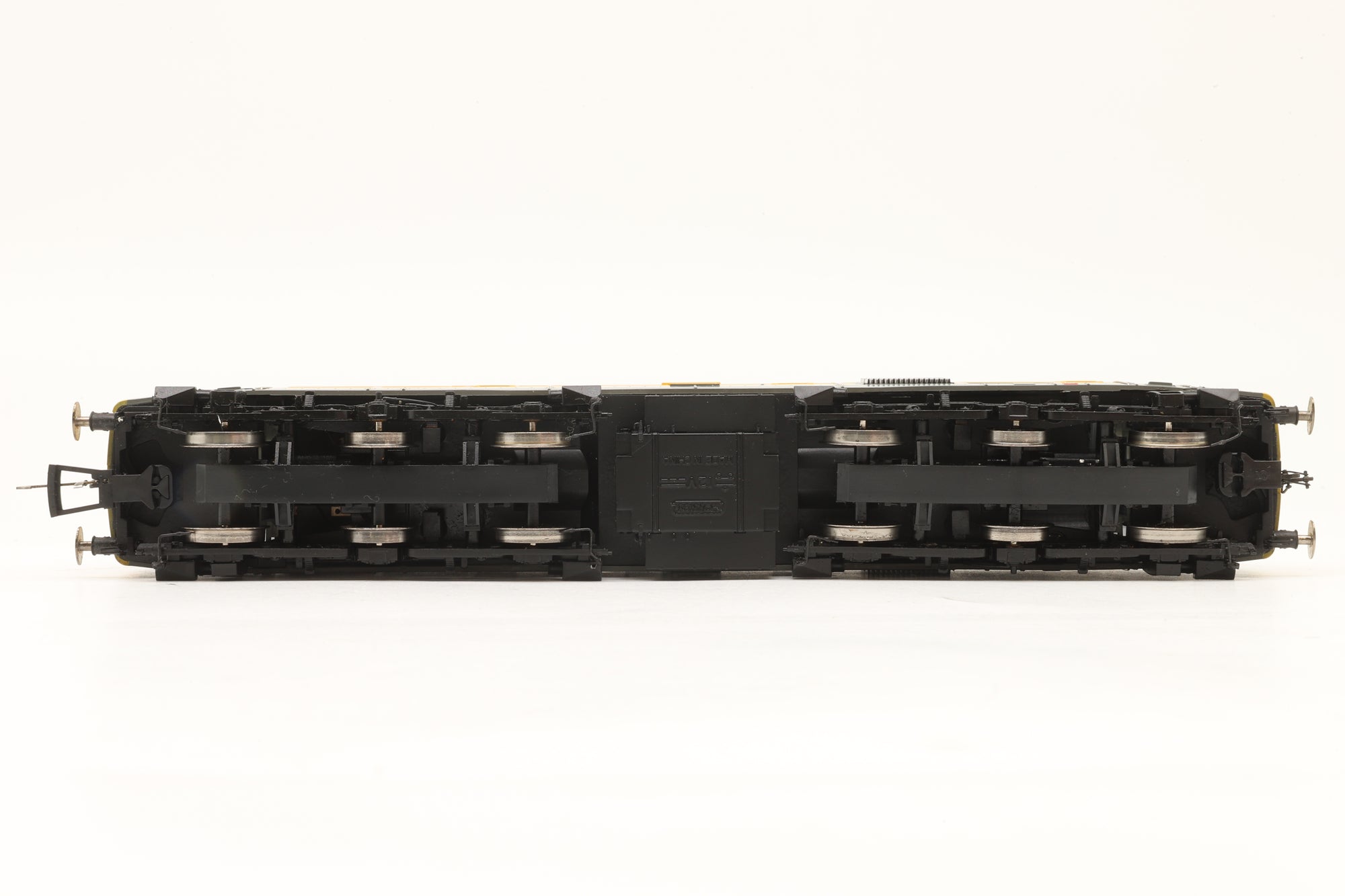 WORKSHOP Hornby OO R2421 Class 31 31110 in BR Engineers 'Dutch'