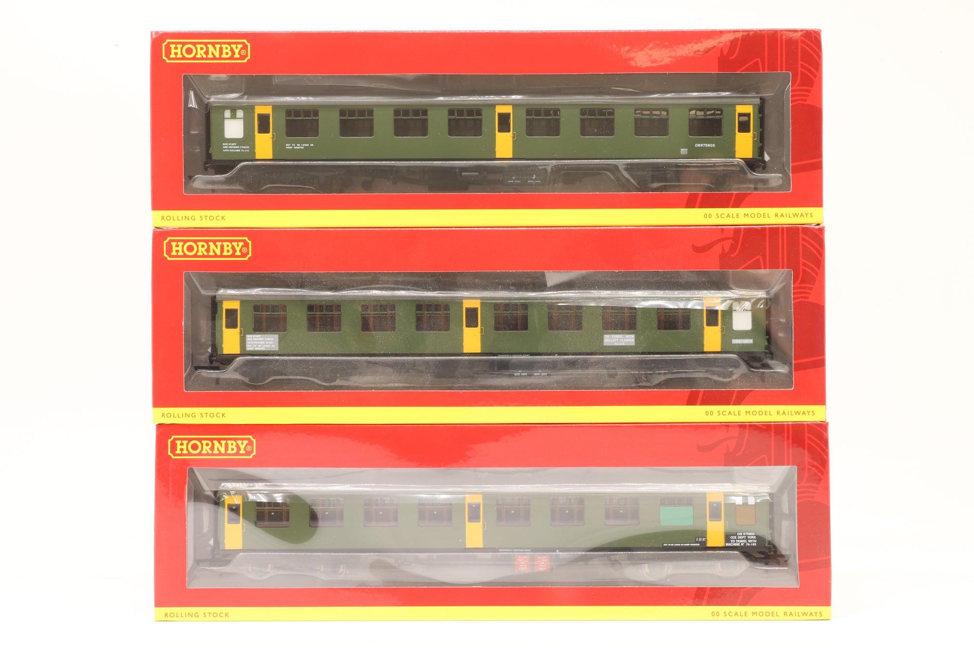 Hornby OO Rake Of 3 Mk1 Ballast Cleaner Staff Coaches Inc. R40006, R40007 &R40008