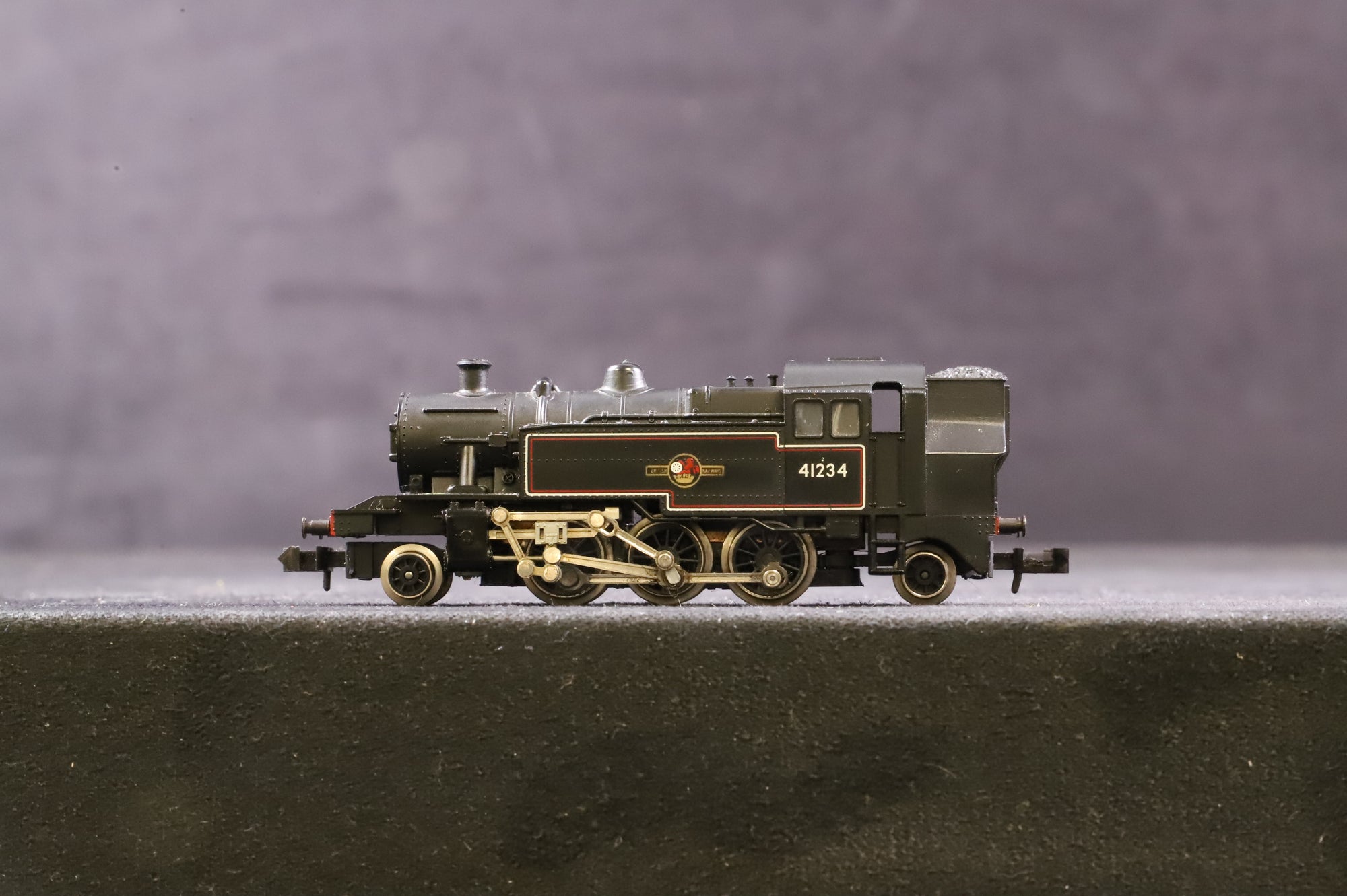 Hornby Minitrix N Gauge 205 Ivatt 2MT 41234 in Lined BR Black w/ Late Crests