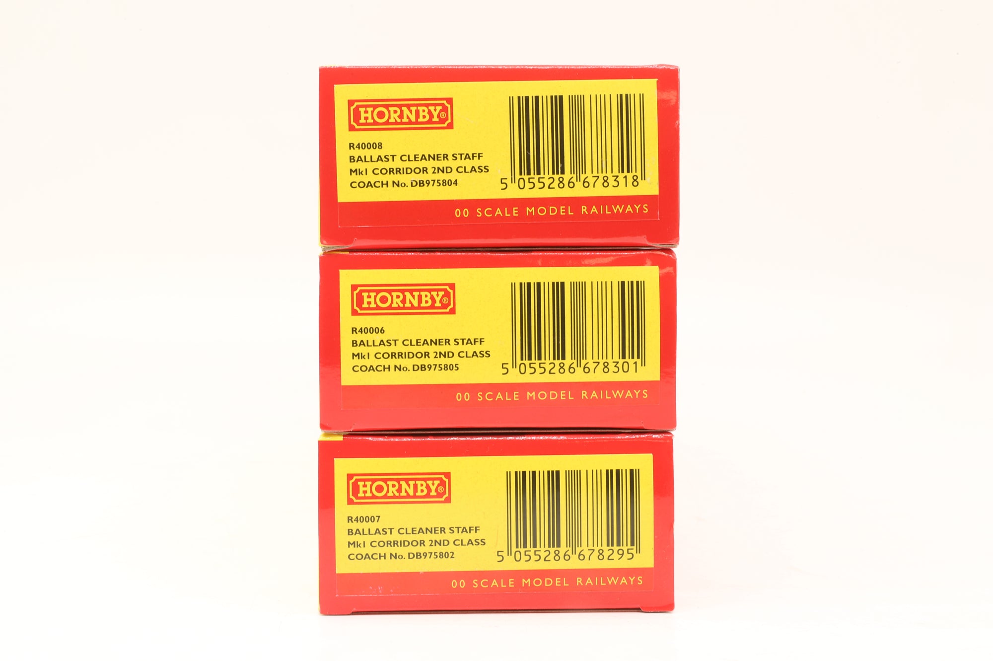 Hornby OO Rake Of 3 Mk1 Ballast Cleaner Staff Coaches Inc. R40006, R40007 &R40008