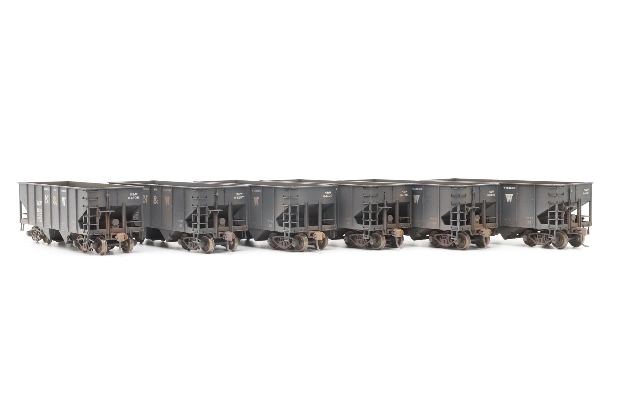 Accurail HO Rake Of 6 N&W Hopper Wagons Weathered