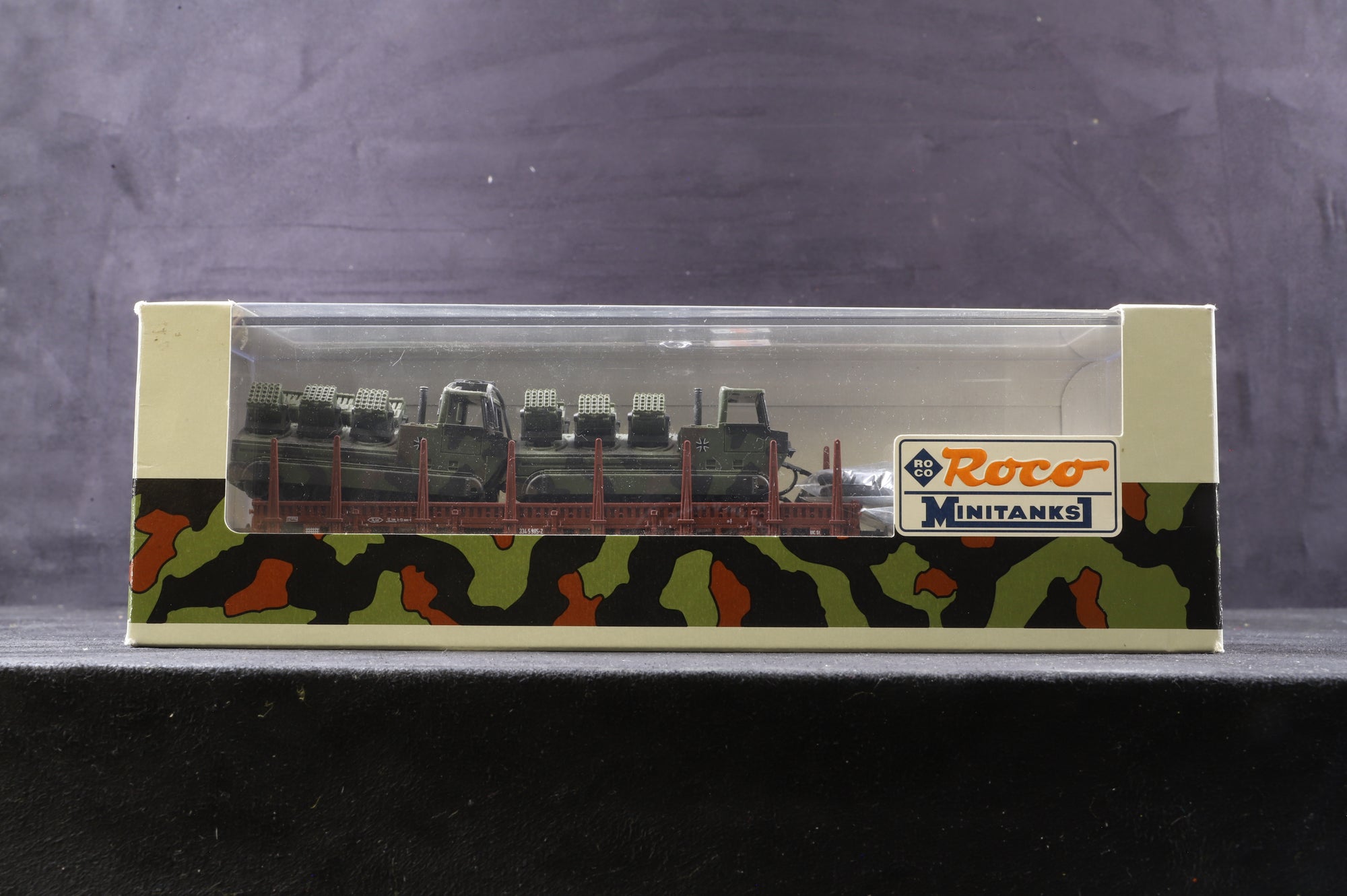 Roco HO Rake Of 5 Mixed Military Wagons & Loads Inc. 839, 883, 890, 884 & 845